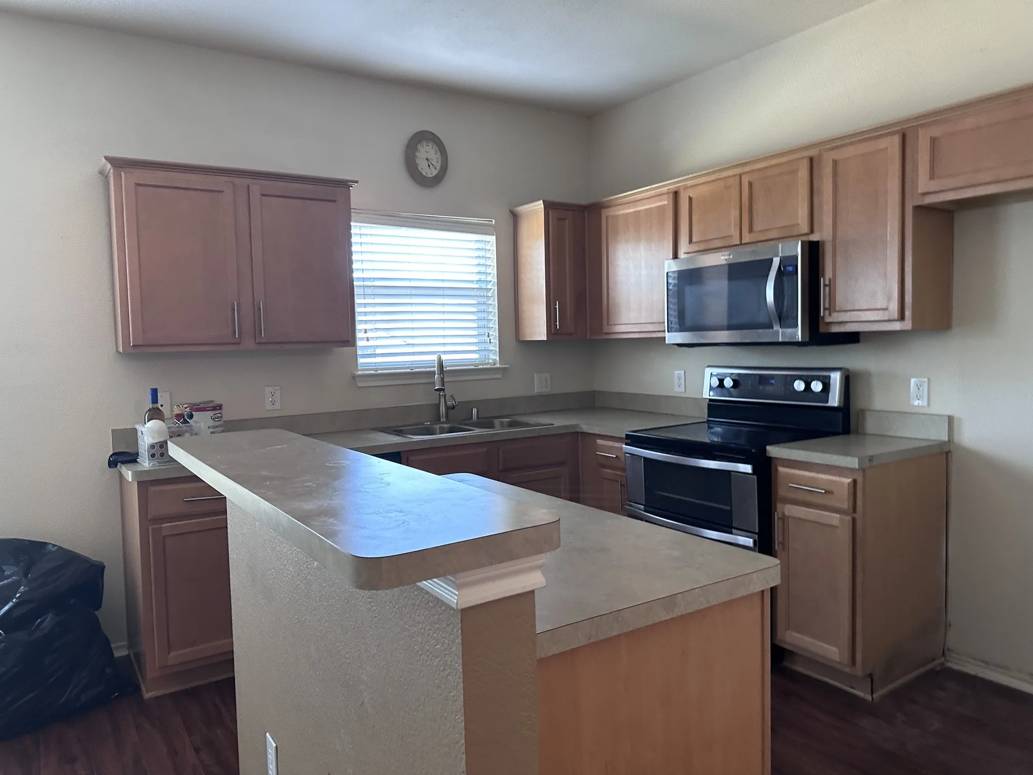 Single Family Residence For Rent in Collin County , 734 Fleming Street, Wylie, Texas 75098, 3 Bedroom, 3 Bathroom, 2 Garage spaces, 1,702 Sqft, built in 2006, mls#21361837, Real Estate Agent in Wylie, Homes For Rent in Collin county, Homes For Rent in Wylie, Realtor in Wylie Texas, Real Estate Brokerage Independent Realty Texas, Luminita Cordes Realtor