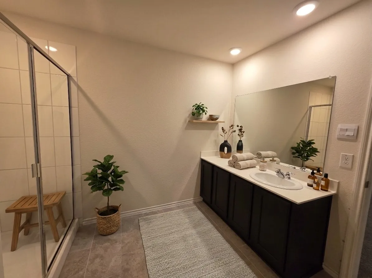 Virtually Staged Master Bathroom