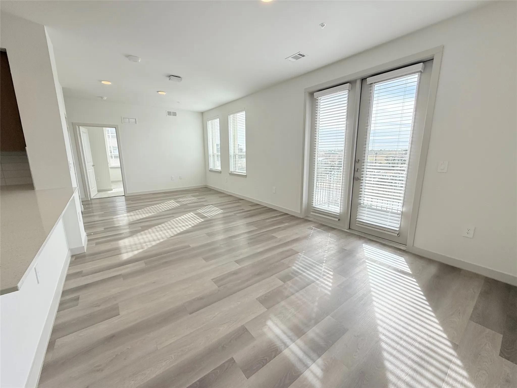 Apartment For Rent in Collin County , 3900 pga Parkway 2202, Frisco, Texas 75033, 3 Bedroom, 2 Bathroom, Garage spaces, 1,403 Sqft, built in 2024, mls#21361890, Real Estate Agent in Frisco, Homes For Rent in Collin county, Homes For Rent in Frisco, Realtor in Frisco Texas, Real Estate Brokerage Independent Realty Texas, Luminita Cordes Realtor