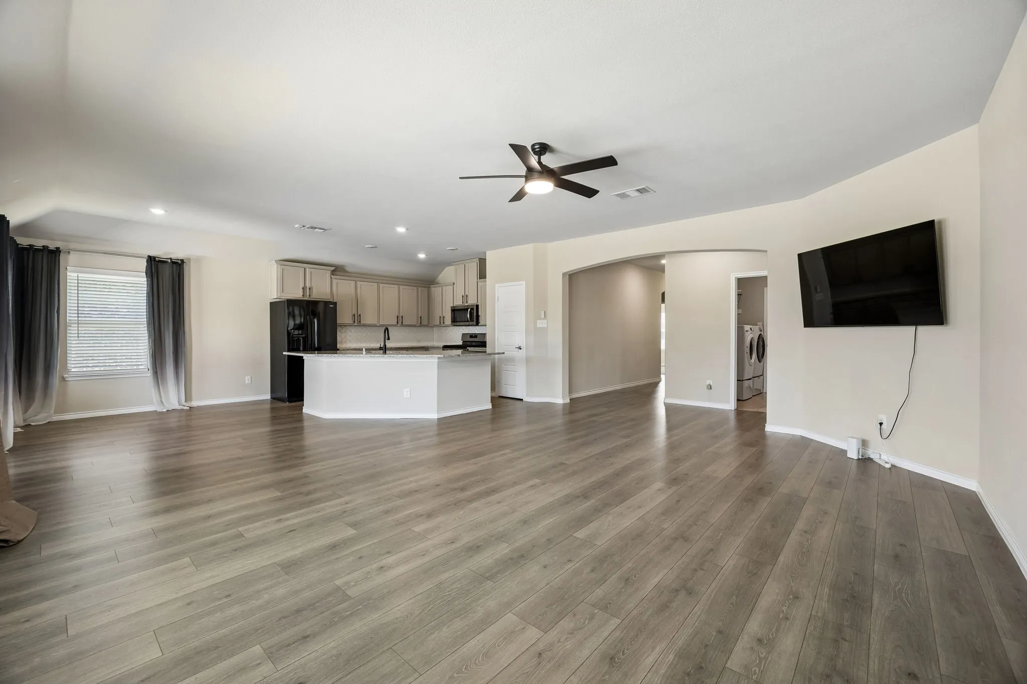 Single Family Residence For Sale in Denton County , 3016 Frio Road, Little Elm, Texas 75068, 3 Bedroom, 2 Bathroom, 2 Garage spaces, 1,705 Sqft, built in 2020, mls#21361614, Real Estate Agent in Little Elm, Homes For Sale in Denton county, Homes For Sale in Little Elm, Realtor in Little Elm Texas, Real Estate Brokerage Independent Realty Texas, Luminita Cordes Realtor