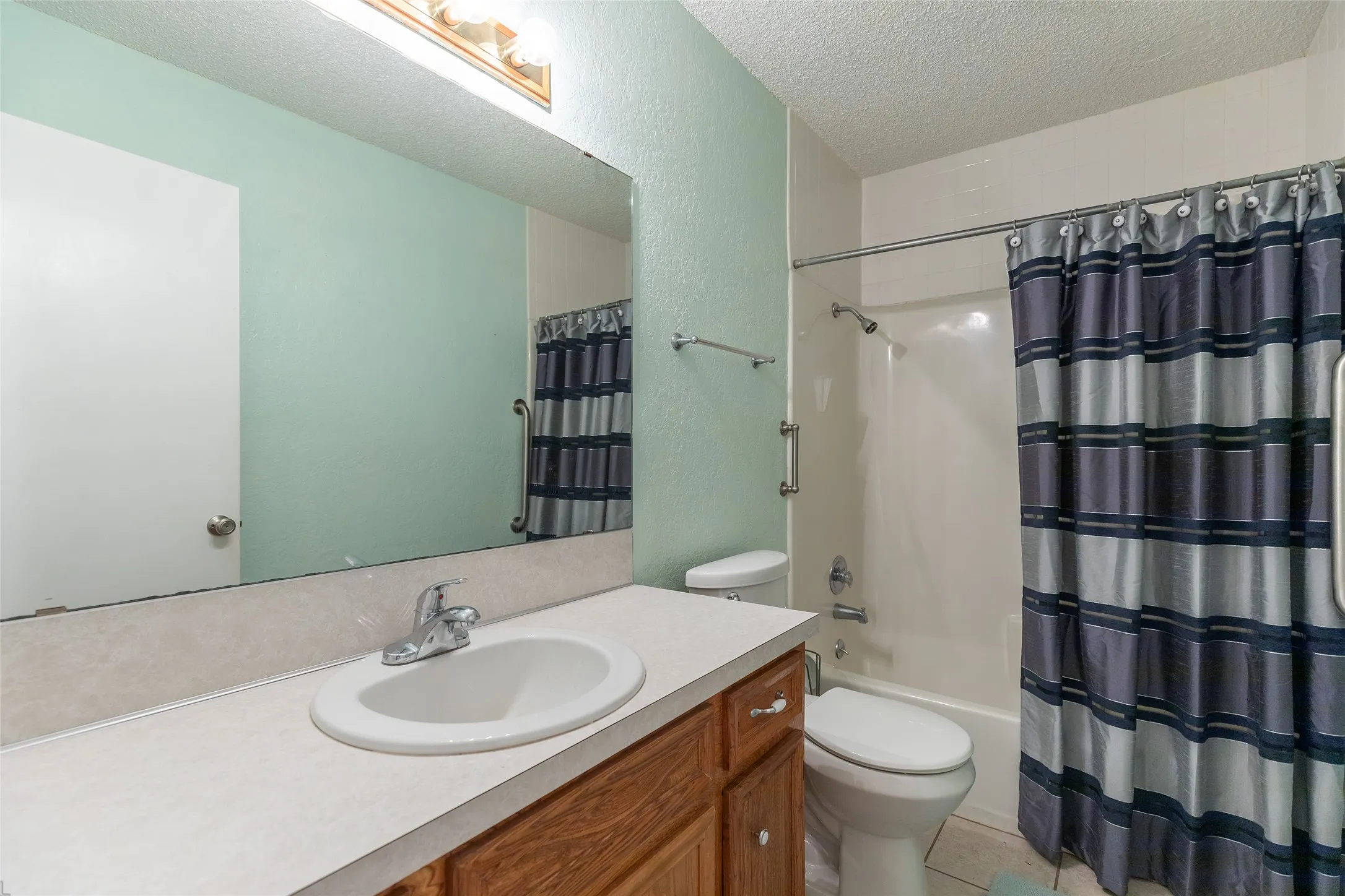 Single Family Residence For Sale in Callahan County , 426 Pleasant Lane, Clyde, Texas 79510, 3 Bedroom, 2 Bathroom, 2 Garage spaces, 1,705 Sqft, built in 1978, mls#21357444, Real Estate Agent in Clyde, Homes For Sale in Callahan county, Homes For Sale in Clyde, Realtor in Clyde Texas, Real Estate Brokerage Independent Realty Texas, Luminita Cordes Realtor