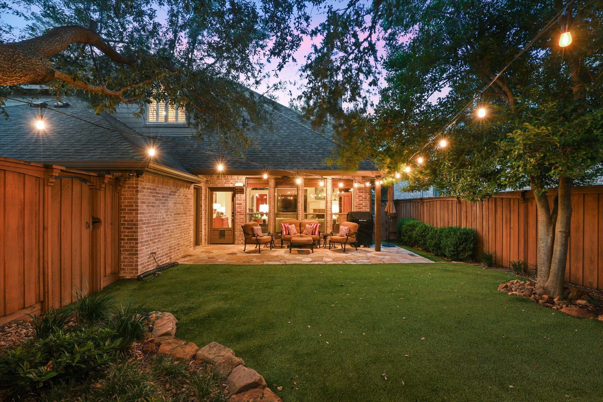 Single Family Residence For Sale in Collin County , 2324 Harrisburg Lane, Plano, Texas 75025, 4 Bedroom, 4 Bathroom, 3 Garage spaces, 3,392 Sqft, built in 2003, mls#21358350, Real Estate Agent in Plano, Homes For Sale in Collin county, Homes For Sale in Plano, Realtor in Plano Texas, Real Estate Brokerage Independent Realty Texas, Luminita Cordes Realtor