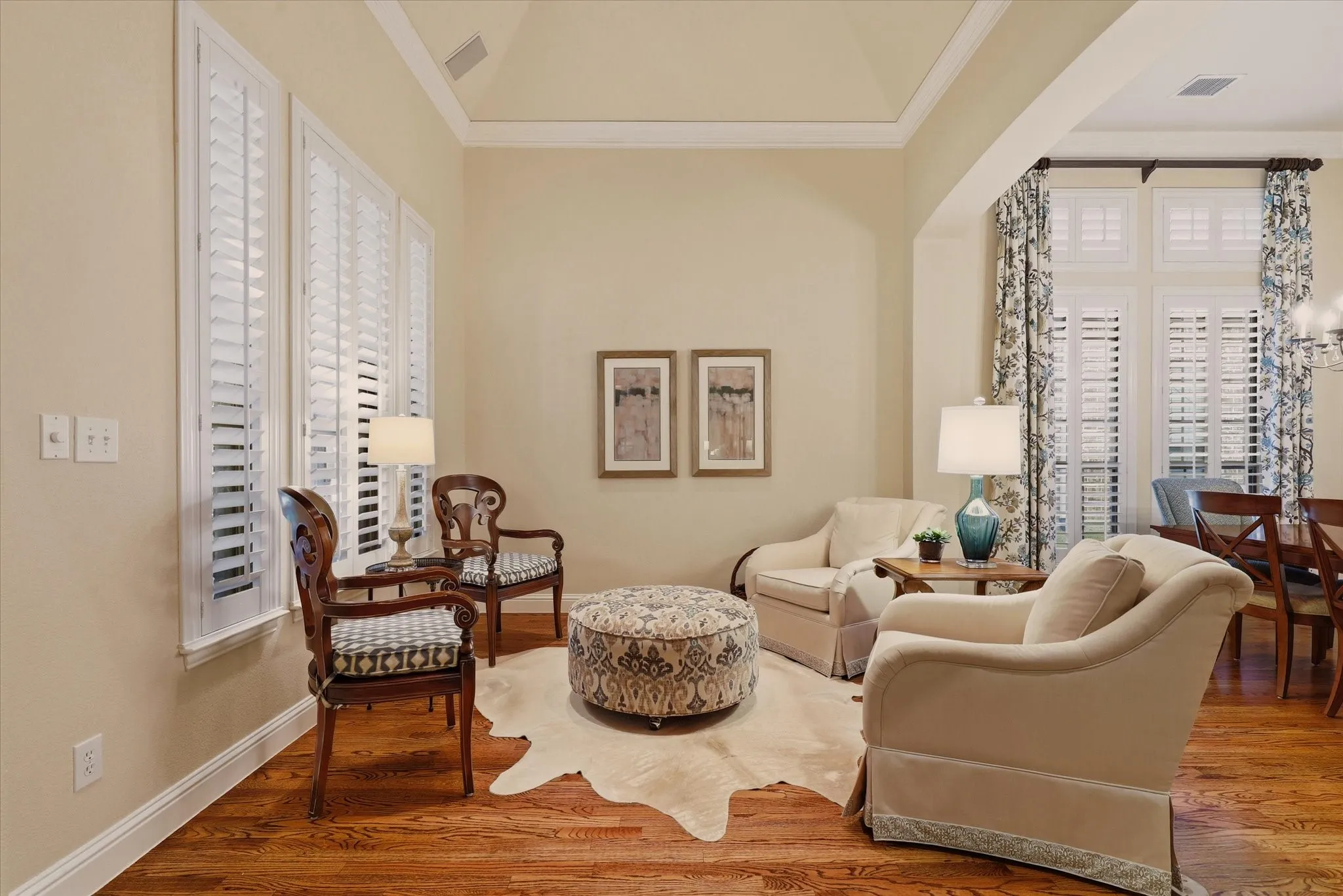 Single Family Residence For Sale in Collin County , 2324 Harrisburg Lane, Plano, Texas 75025, 4 Bedroom, 4 Bathroom, 3 Garage spaces, 3,392 Sqft, built in 2003, mls#21358350, Real Estate Agent in Plano, Homes For Sale in Collin county, Homes For Sale in Plano, Realtor in Plano Texas, Real Estate Brokerage Independent Realty Texas, Luminita Cordes Realtor