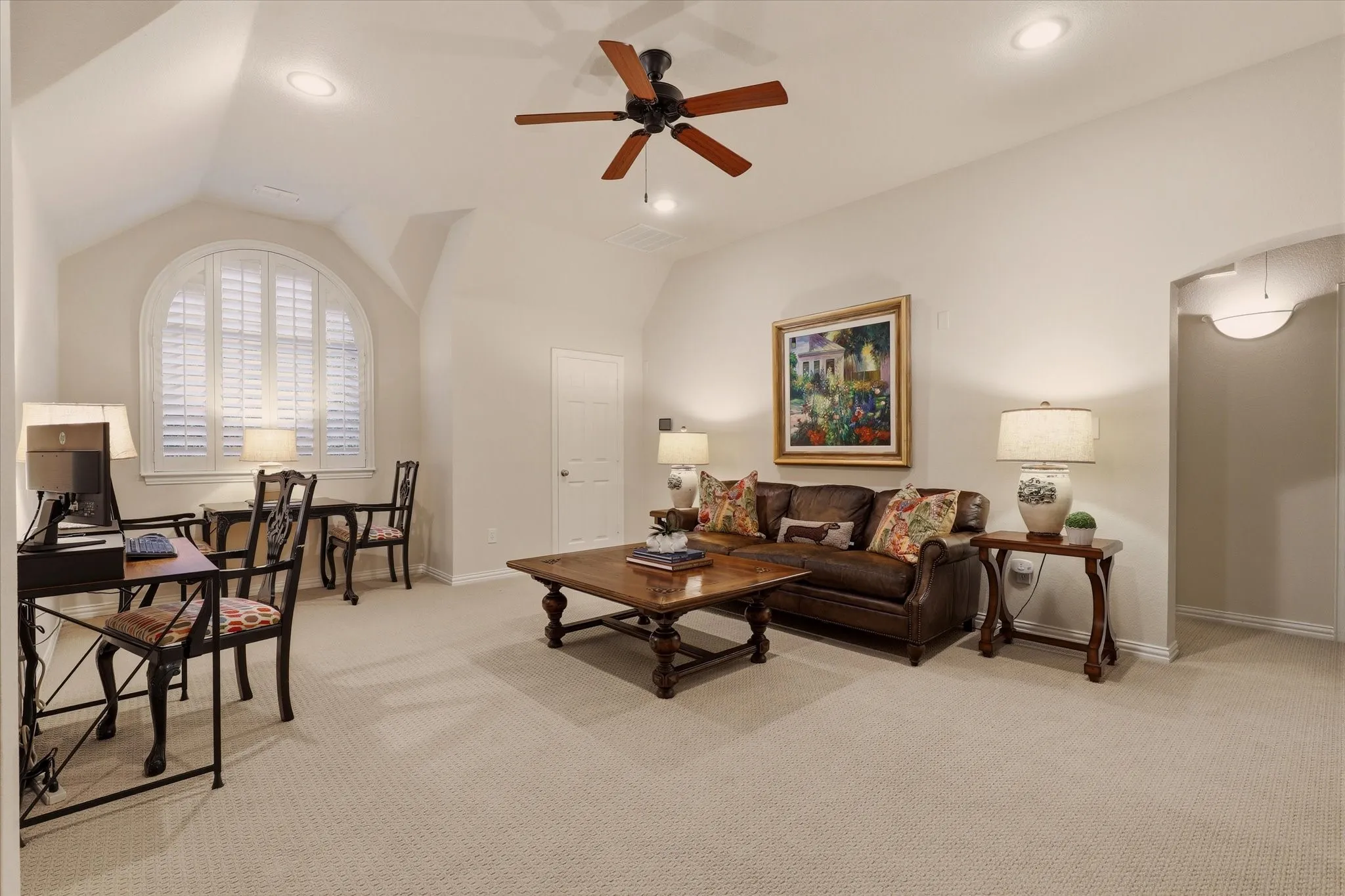 Single Family Residence For Sale in Collin County , 2324 Harrisburg Lane, Plano, Texas 75025, 4 Bedroom, 4 Bathroom, 3 Garage spaces, 3,392 Sqft, built in 2003, mls#21358350, Real Estate Agent in Plano, Homes For Sale in Collin county, Homes For Sale in Plano, Realtor in Plano Texas, Real Estate Brokerage Independent Realty Texas, Luminita Cordes Realtor