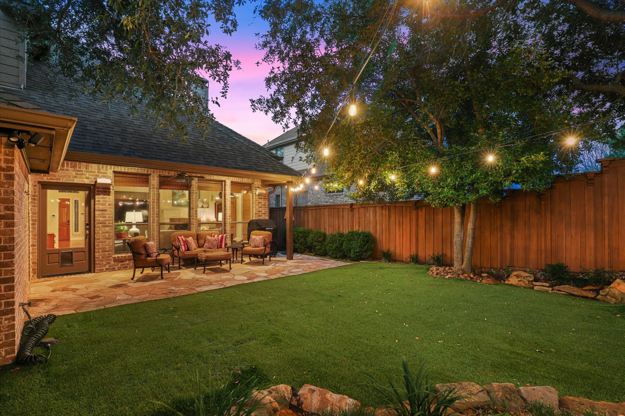 Single Family Residence For Sale in Collin County , 2324 Harrisburg Lane, Plano, Texas 75025, 4 Bedroom, 4 Bathroom, 3 Garage spaces, 3,392 Sqft, built in 2003, mls#21358350, Real Estate Agent in Plano, Homes For Sale in Collin county, Homes For Sale in Plano, Realtor in Plano Texas, Real Estate Brokerage Independent Realty Texas, Luminita Cordes Realtor