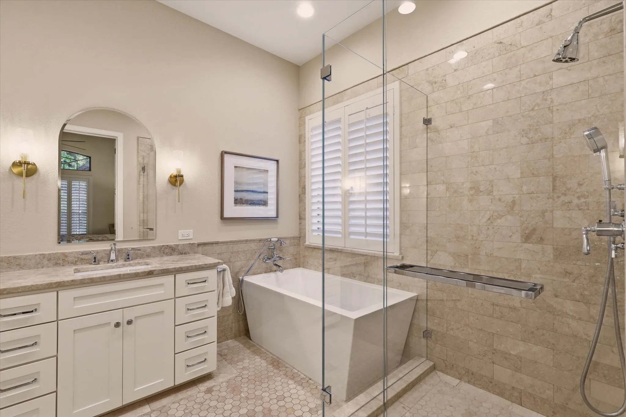 Single Family Residence For Sale in Collin County , 2324 Harrisburg Lane, Plano, Texas 75025, 4 Bedroom, 4 Bathroom, 3 Garage spaces, 3,392 Sqft, built in 2003, mls#21358350, Real Estate Agent in Plano, Homes For Sale in Collin county, Homes For Sale in Plano, Realtor in Plano Texas, Real Estate Brokerage Independent Realty Texas, Luminita Cordes Realtor