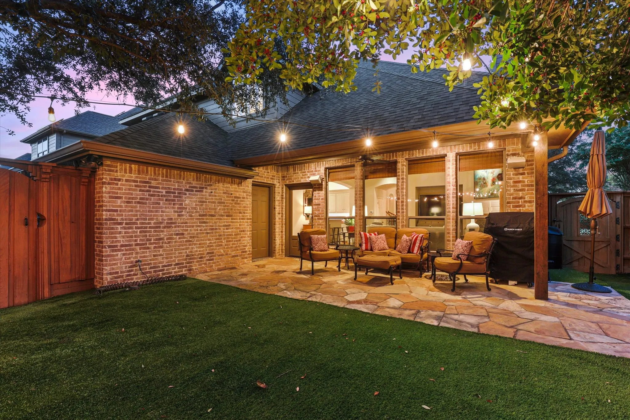 Single Family Residence For Sale in Collin County , 2324 Harrisburg Lane, Plano, Texas 75025, 4 Bedroom, 4 Bathroom, 3 Garage spaces, 3,392 Sqft, built in 2003, mls#21358350, Real Estate Agent in Plano, Homes For Sale in Collin county, Homes For Sale in Plano, Realtor in Plano Texas, Real Estate Brokerage Independent Realty Texas, Luminita Cordes Realtor