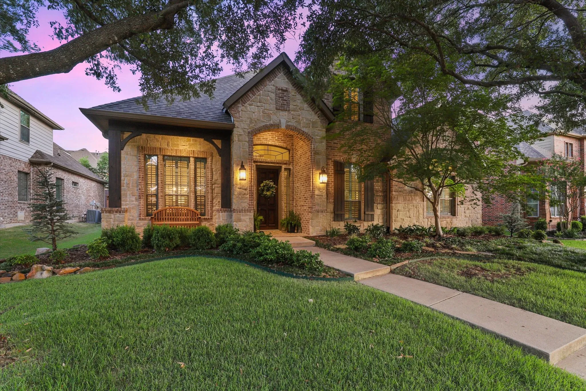 Single Family Residence For Sale in Collin County , 2324 Harrisburg Lane, Plano, Texas 75025, 4 Bedroom, 4 Bathroom, 3 Garage spaces, 3,392 Sqft, built in 2003, mls#21358350, Real Estate Agent in Plano, Homes For Sale in Collin county, Homes For Sale in Plano, Realtor in Plano Texas, Real Estate Brokerage Independent Realty Texas, Luminita Cordes Realtor