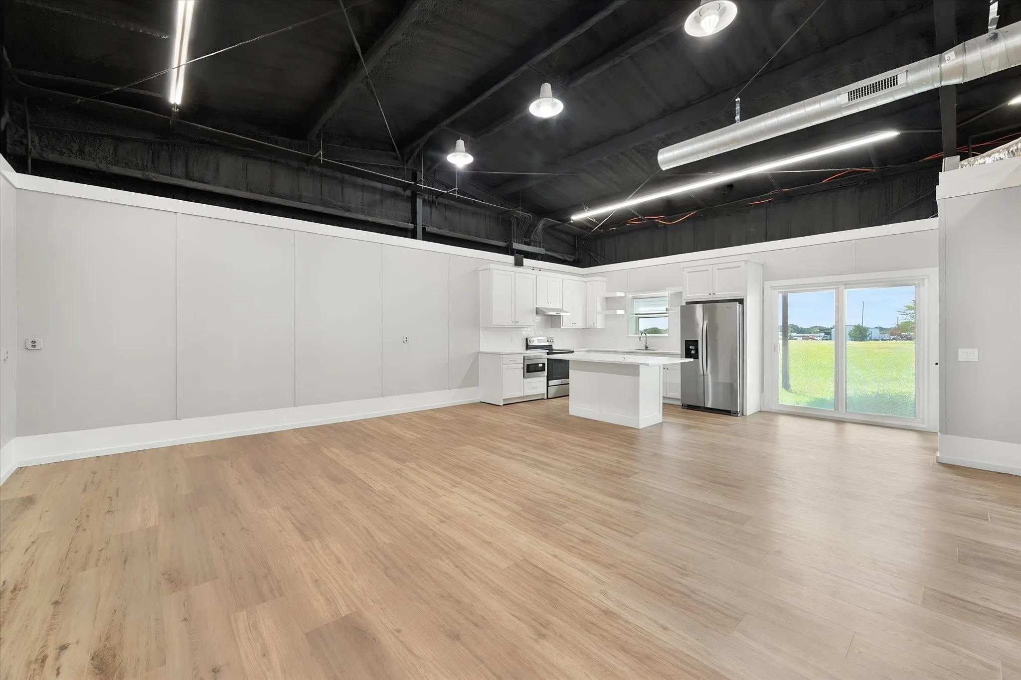 Duplex For Rent in Navarro County , 140 Caddo Trail A, Corsicana, Texas 75109, 1 Bedroom, 1 Bathroom, Garage spaces, 1,000 Sqft, built in 2022, mls#21360439, Real Estate Agent in Corsicana, Homes For Rent in Navarro county, Homes For Rent in Corsicana, Realtor in Corsicana Texas, Real Estate Brokerage Independent Realty Texas, Luminita Cordes Realtor