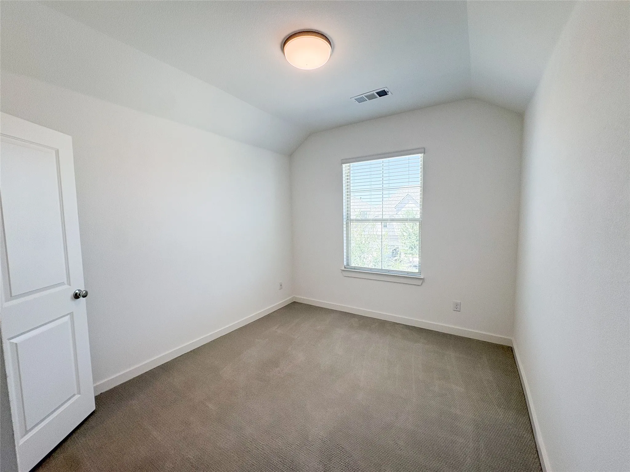 Single Family Residence For Rent in Grayson County , 1741 Horseshoe Lane, Van Alstyne, Texas 75495, 4 Bedroom, 3 Bathroom, 2 Garage spaces, 2,247 Sqft, built in 2022, Price $2,495, mls#21360400, Real Estate Agent in Van Alstyne, Homes For Rent in Grayson county, Homes For Rent in Van Alstyne, Realtor in Van Alstyne Texas, Real Estate Brokerage Independent Realty Texas, Luminita Cordes Realtor