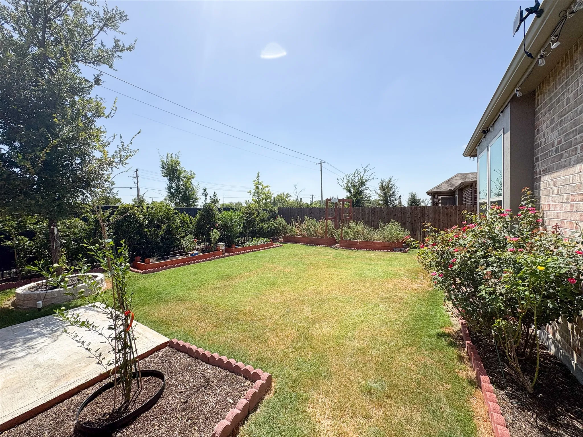 Single Family Residence For Rent in Grayson County , 1741 Horseshoe Lane, Van Alstyne, Texas 75495, 4 Bedroom, 3 Bathroom, 2 Garage spaces, 2,247 Sqft, built in 2022, Price $2,495, mls#21360400, Real Estate Agent in Van Alstyne, Homes For Rent in Grayson county, Homes For Rent in Van Alstyne, Realtor in Van Alstyne Texas, Real Estate Brokerage Independent Realty Texas, Luminita Cordes Realtor