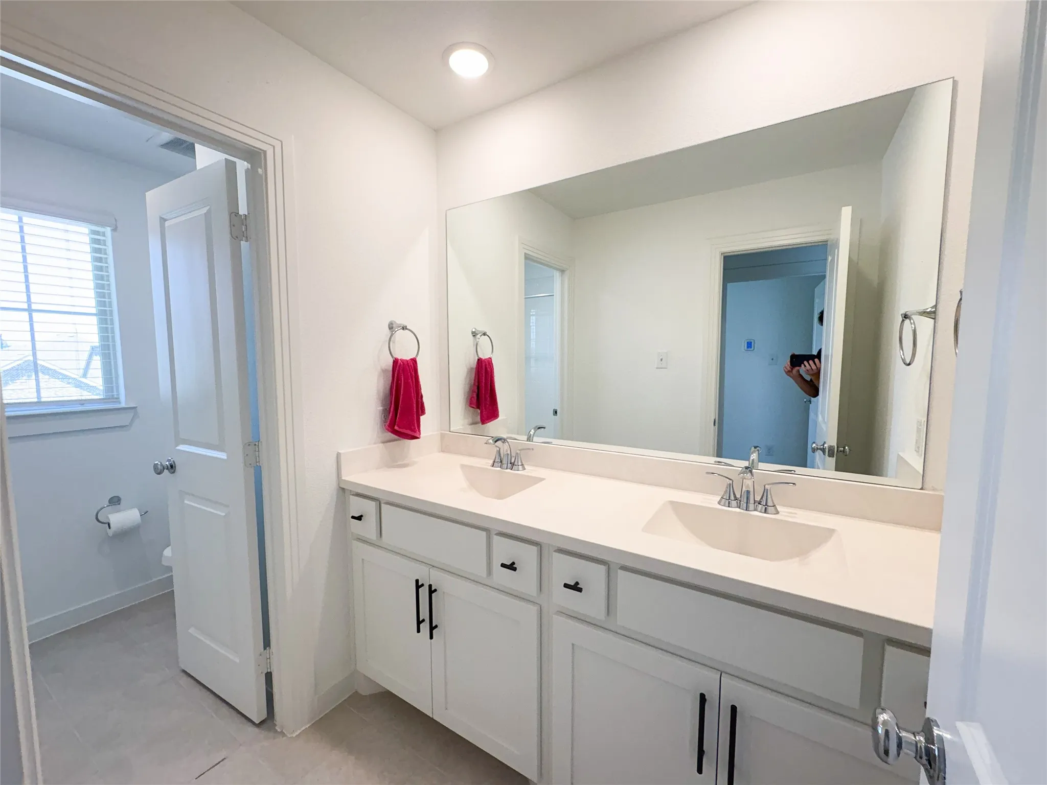 Single Family Residence For Rent in Grayson County , 1741 Horseshoe Lane, Van Alstyne, Texas 75495, 4 Bedroom, 3 Bathroom, 2 Garage spaces, 2,247 Sqft, built in 2022, Price $2,495, mls#21360400, Real Estate Agent in Van Alstyne, Homes For Rent in Grayson county, Homes For Rent in Van Alstyne, Realtor in Van Alstyne Texas, Real Estate Brokerage Independent Realty Texas, Luminita Cordes Realtor