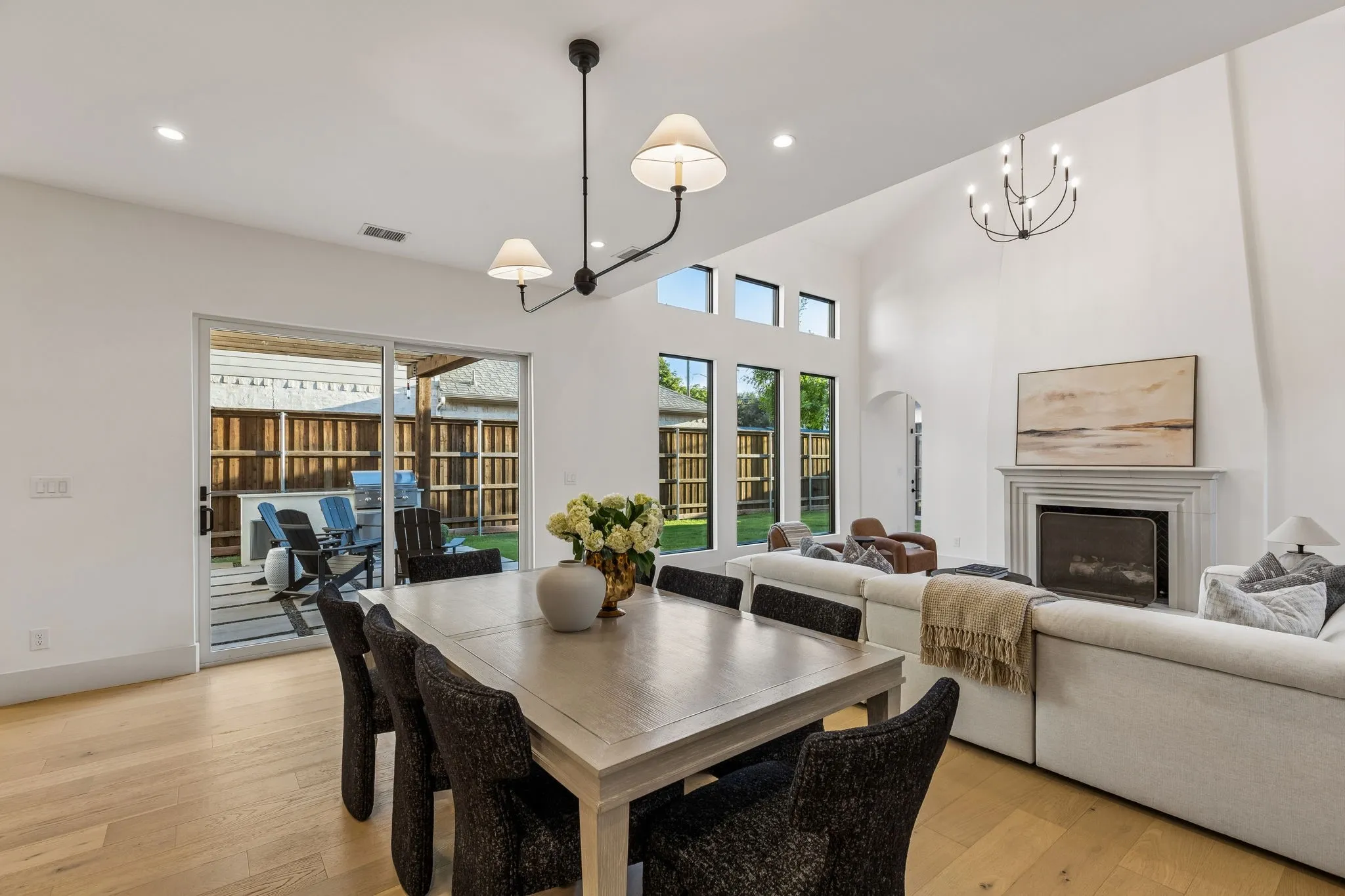 Single Family Residence For Sale in Dallas County , 7403 Robin Road, Dallas, Texas 75209, 5 Bedroom, 5 Bathroom, 2 Garage spaces, 4,202 Sqft, built in 2023, mls#21361424, Real Estate Agent in Dallas, Homes For Sale in Dallas county, Homes For Sale in Dallas, Realtor in Dallas Texas, Real Estate Brokerage Independent Realty Texas, Luminita Cordes Realtor