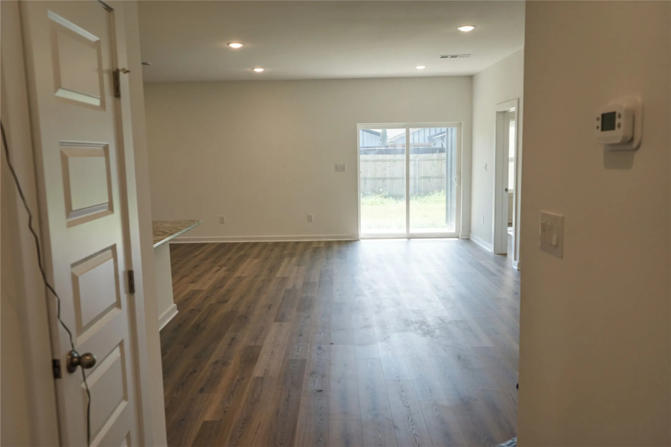 Single Family Residence For Rent in Dallas County , 317 White Star Lane, Dallas, Texas 75217, 4 Bedroom, 2 Bathroom, 1 Garage spaces, 1,600 Sqft, built in 2026, Price $2,599, mls#21361951, Real Estate Agent in Dallas, Homes For Rent in Dallas county, Homes For Rent in Dallas, Realtor in Dallas Texas, Real Estate Brokerage Independent Realty Texas, Luminita Cordes Realtor