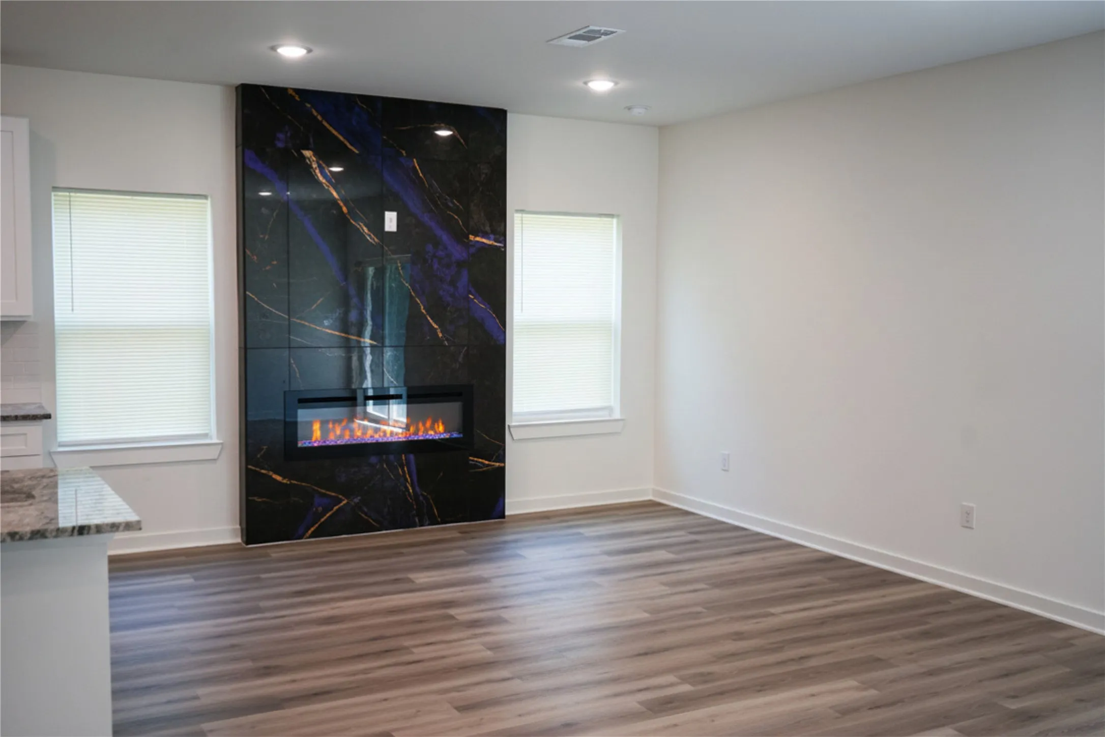 Single Family Residence For Rent in Dallas County , 317 White Star Lane, Dallas, Texas 75217, 4 Bedroom, 2 Bathroom, 1 Garage spaces, 1,600 Sqft, built in 2026, Price $2,599, mls#21361951, Real Estate Agent in Dallas, Homes For Rent in Dallas county, Homes For Rent in Dallas, Realtor in Dallas Texas, Real Estate Brokerage Independent Realty Texas, Luminita Cordes Realtor