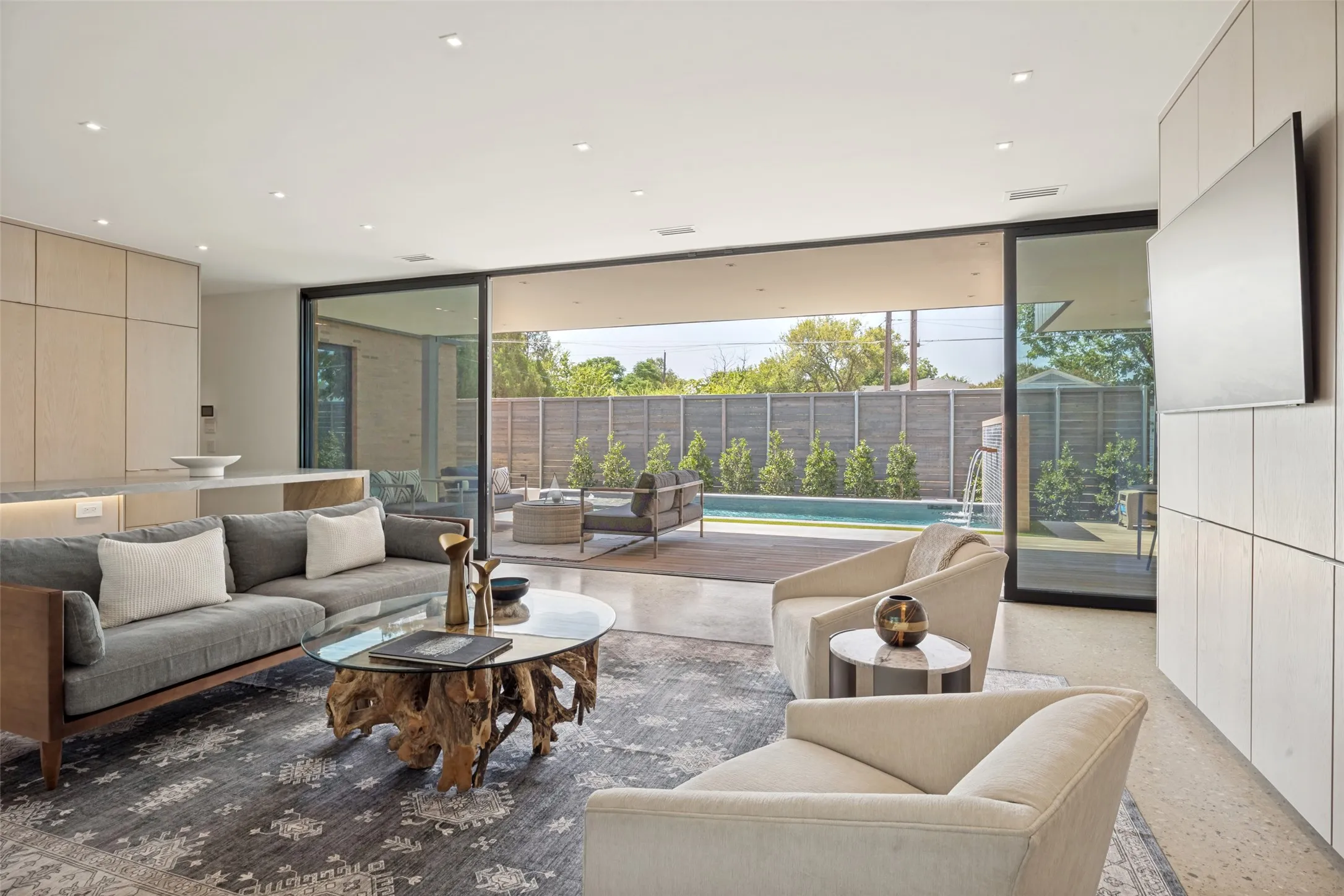Single Family Residence For Sale in Dallas County , 6802 Prosper Street, Dallas, Texas 75209, 4 Bedroom, 5 Bathroom, 2 Garage spaces, 3,543 Sqft, built in 2024, Price $1,595,000, mls#21359632, Real Estate Agent in Dallas, Homes For Sale in Dallas county, Homes For Sale in Dallas, Realtor in Dallas Texas, Real Estate Brokerage Independent Realty Texas, Luminita Cordes Realtor