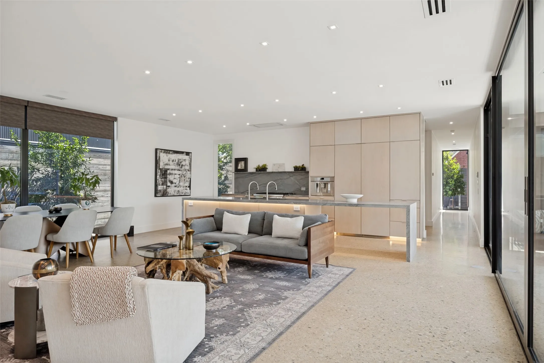 Single Family Residence For Sale in Dallas County , 6802 Prosper Street, Dallas, Texas 75209, 4 Bedroom, 5 Bathroom, 2 Garage spaces, 3,543 Sqft, built in 2024, Price $1,595,000, mls#21359632, Real Estate Agent in Dallas, Homes For Sale in Dallas county, Homes For Sale in Dallas, Realtor in Dallas Texas, Real Estate Brokerage Independent Realty Texas, Luminita Cordes Realtor