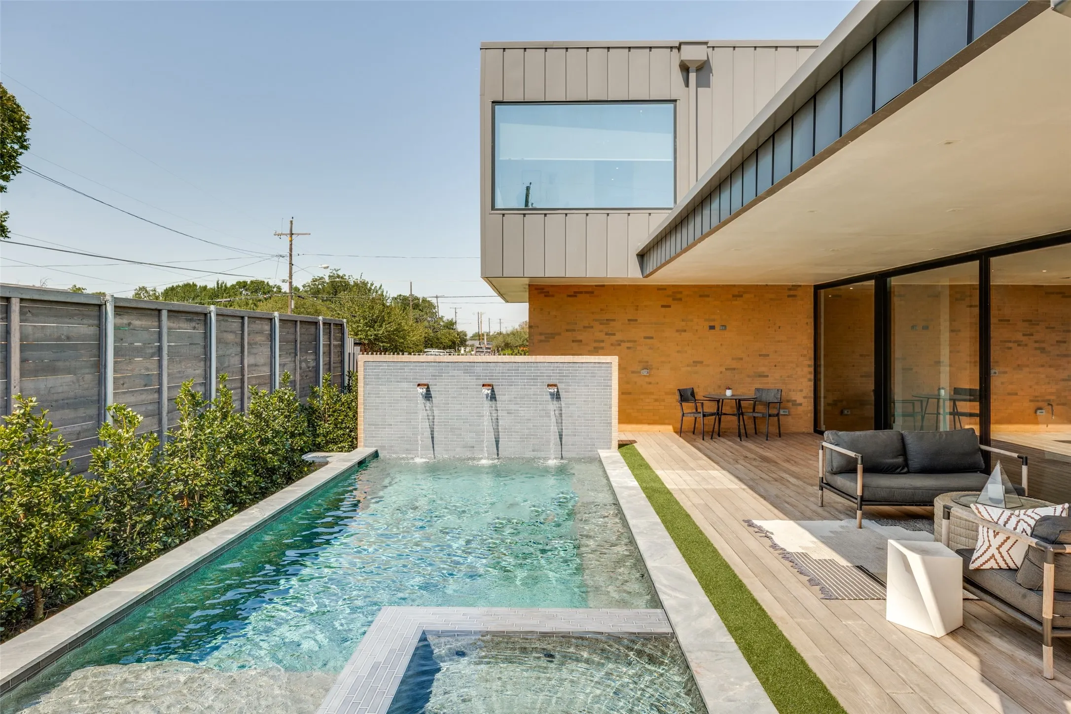 Single Family Residence For Sale in Dallas County , 6802 Prosper Street, Dallas, Texas 75209, 4 Bedroom, 5 Bathroom, 2 Garage spaces, 3,543 Sqft, built in 2024, Price $1,595,000, mls#21359632, Real Estate Agent in Dallas, Homes For Sale in Dallas county, Homes For Sale in Dallas, Realtor in Dallas Texas, Real Estate Brokerage Independent Realty Texas, Luminita Cordes Realtor