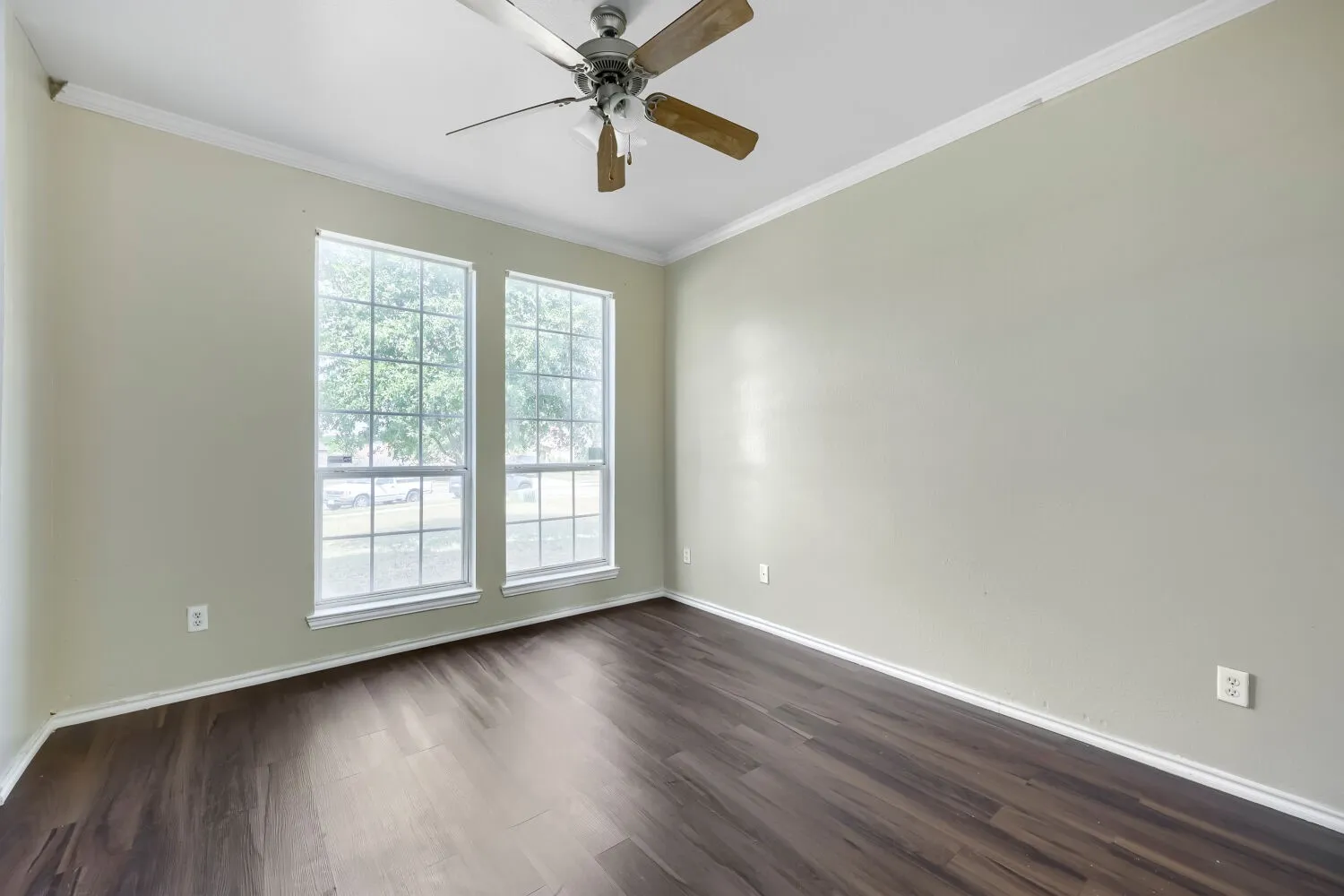 Single Family Residence For Sale in Dallas County , 2709 Maci Court, Seagoville, Texas 75159, 4 Bedroom, 3 Bathroom, 2 Garage spaces, 2,316 Sqft, built in 2007, mls#21356967, Real Estate Agent in Seagoville, Homes For Sale in Dallas county, Homes For Sale in Seagoville, Realtor in Seagoville Texas, Real Estate Brokerage Independent Realty Texas, Luminita Cordes Realtor