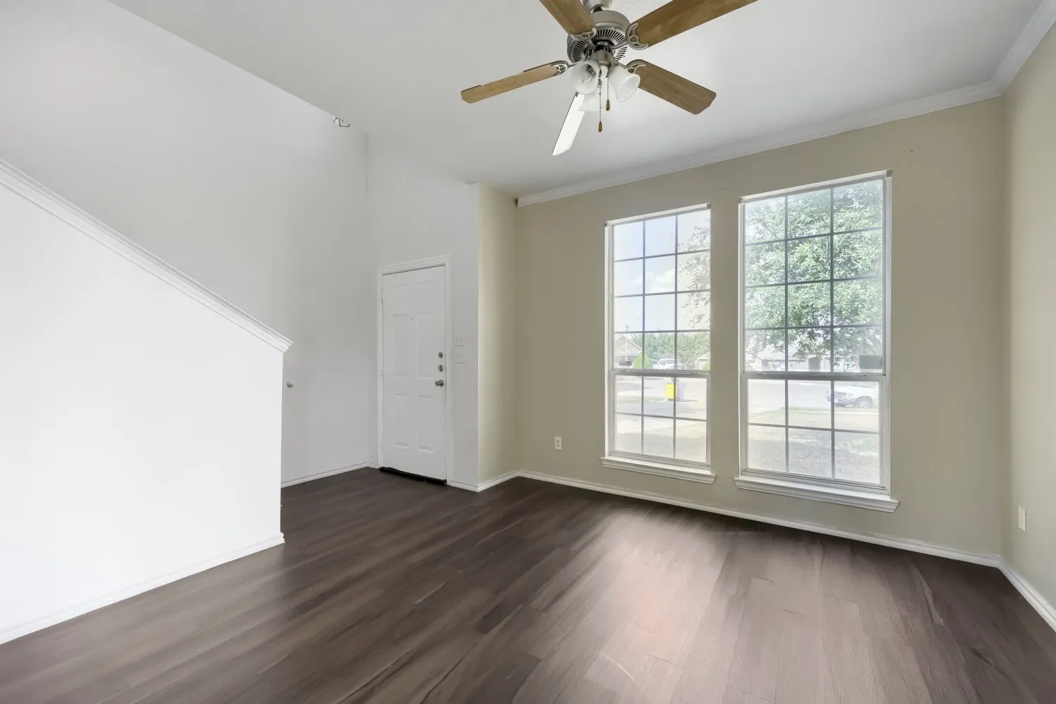 Single Family Residence For Sale in Dallas County , 2709 Maci Court, Seagoville, Texas 75159, 4 Bedroom, 3 Bathroom, 2 Garage spaces, 2,316 Sqft, built in 2007, mls#21356967, Real Estate Agent in Seagoville, Homes For Sale in Dallas county, Homes For Sale in Seagoville, Realtor in Seagoville Texas, Real Estate Brokerage Independent Realty Texas, Luminita Cordes Realtor