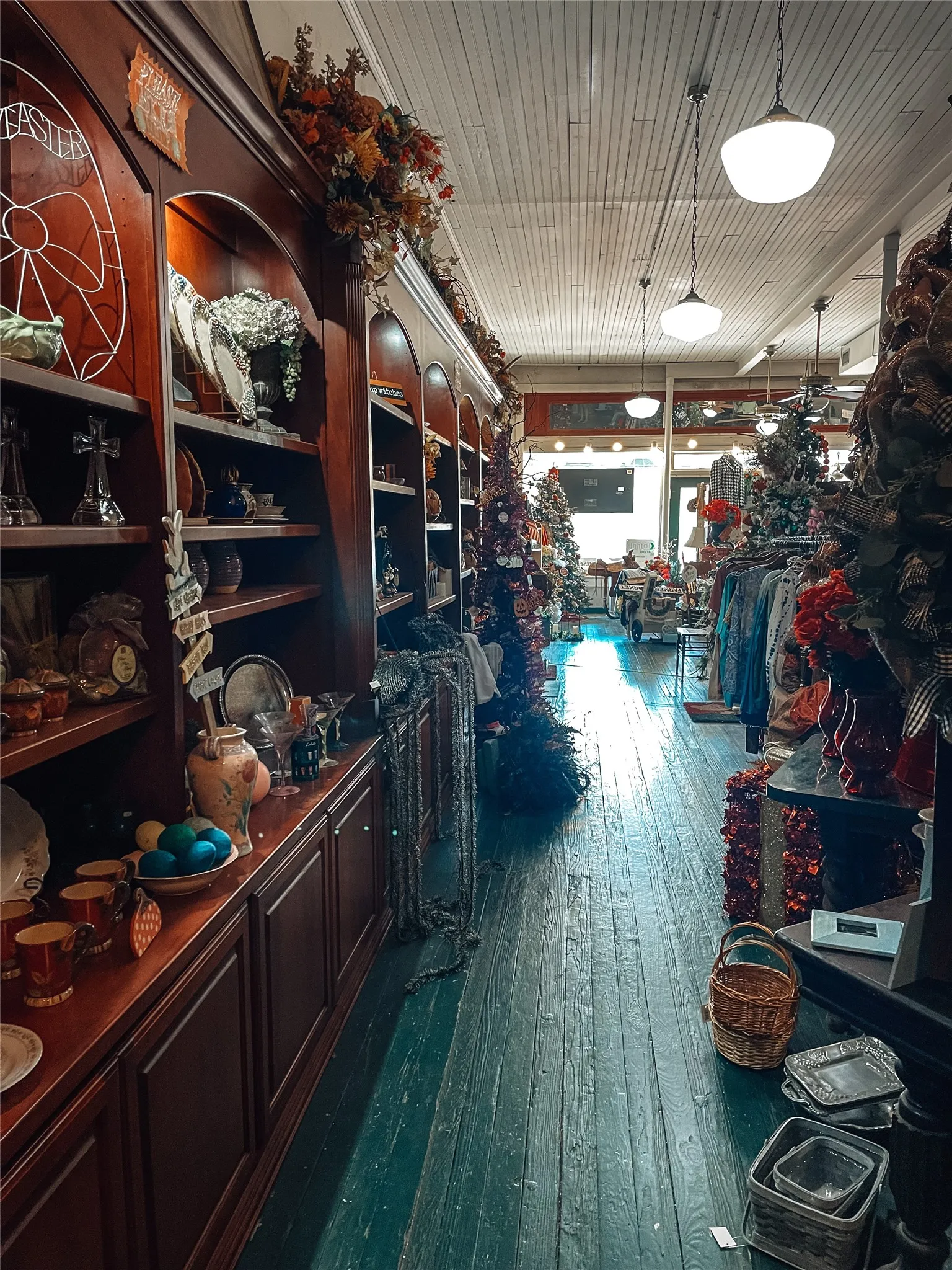 Retail For Sale in Van Zandt County , 201 N Fourth, Wills Point, Texas 75169, 0, 0, Garage spaces, 7,347 Sqft, built in 1900, Price $995,000, mls#21358597, Real Estate Agent in Wills Point, Homes For Sale in Van Zandt county, Homes For Sale in Wills Point, Realtor in Wills Point Texas, Real Estate Brokerage Independent Realty Texas, Luminita Cordes Realtor