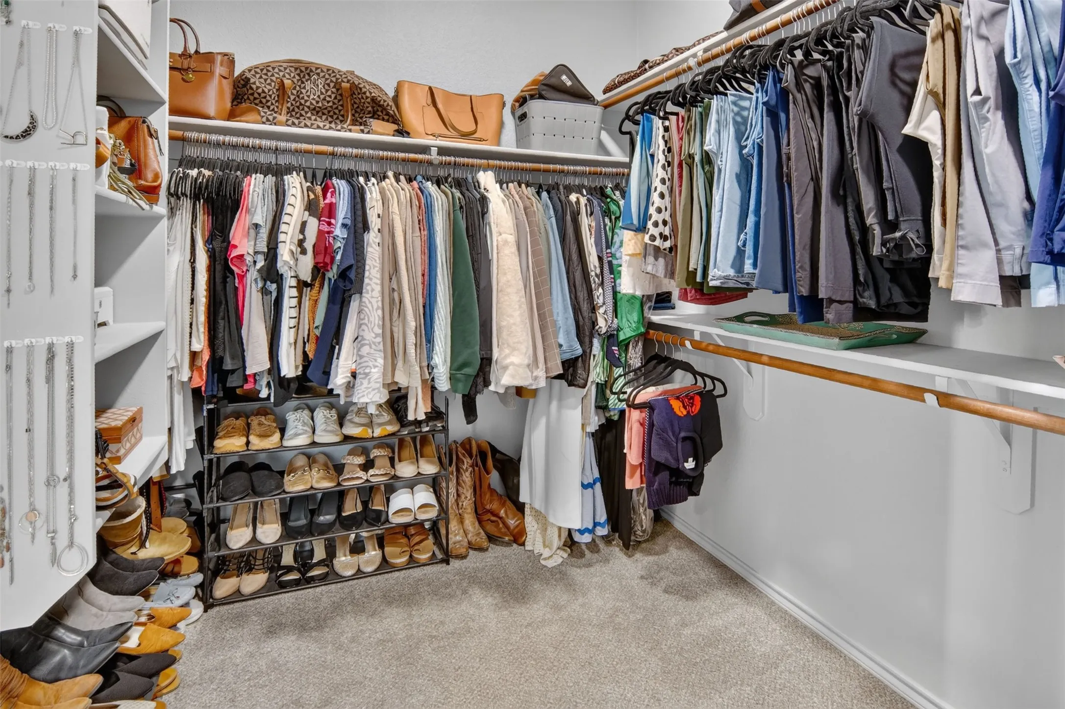 primary bedroom closet