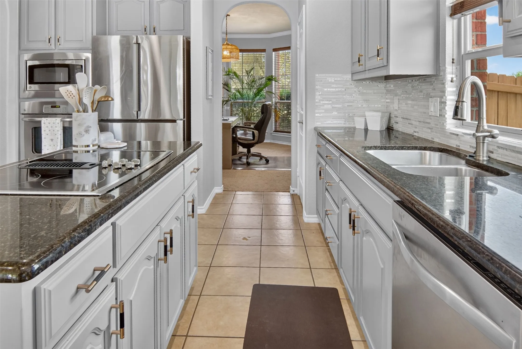 all the necessary features to make the kitchen fun for everyone