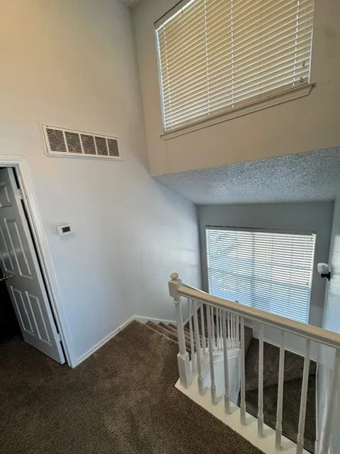 Townhouse For Sale in Dallas County , 2411 Northlake Court, Irving, Texas 75038, 2 Bedroom, 3 Bathroom, Garage spaces, 1,176 Sqft, built in 1983, mls#21361977, Real Estate Agent in Irving, Homes For Sale in Dallas county, Homes For Sale in Irving, Realtor in Irving Texas, Real Estate Brokerage Independent Realty Texas, Luminita Cordes Realtor