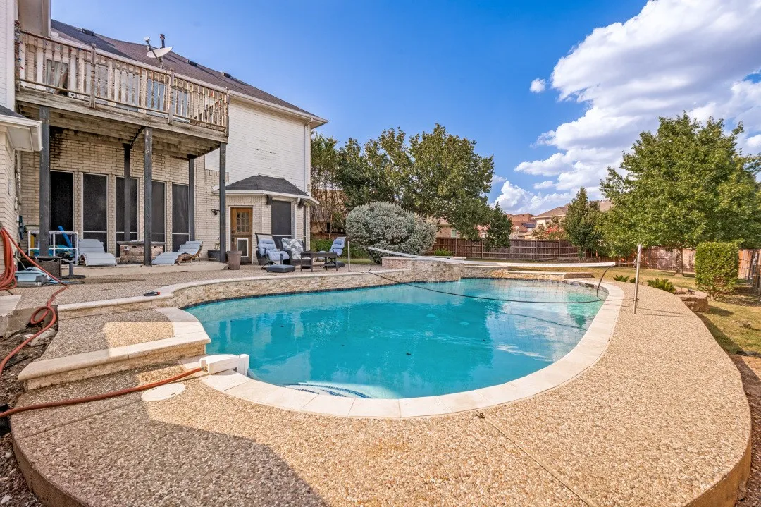 Single Family Residence For Sale in Denton County , 5904 Stewart Circle, The Colony, Texas 75056, 4 Bedroom, 4 Bathroom, 2 Garage spaces, 2,659 Sqft, built in 1996, mls#21360265, Real Estate Agent in The Colony, Homes For Sale in Denton county, Homes For Sale in The Colony, Realtor in The Colony Texas, Real Estate Brokerage Independent Realty Texas, Luminita Cordes Realtor