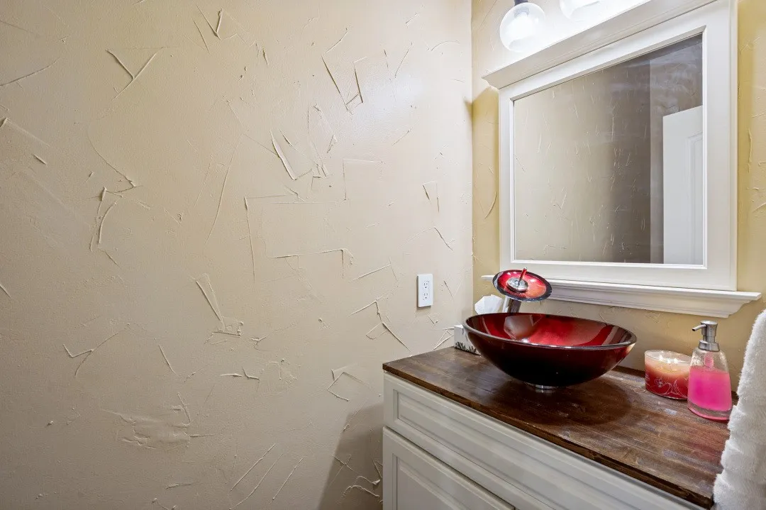 Single Family Residence For Sale in Denton County , 5904 Stewart Circle, The Colony, Texas 75056, 4 Bedroom, 4 Bathroom, 2 Garage spaces, 2,659 Sqft, built in 1996, mls#21360265, Real Estate Agent in The Colony, Homes For Sale in Denton county, Homes For Sale in The Colony, Realtor in The Colony Texas, Real Estate Brokerage Independent Realty Texas, Luminita Cordes Realtor