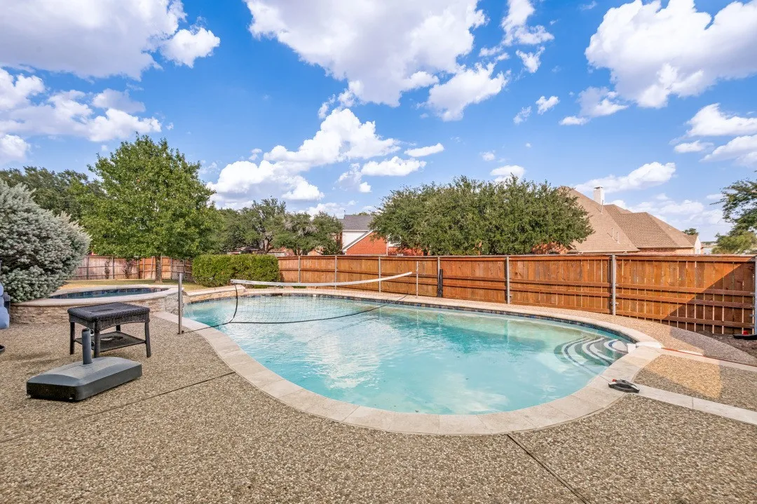 Single Family Residence For Sale in Denton County , 5904 Stewart Circle, The Colony, Texas 75056, 4 Bedroom, 4 Bathroom, 2 Garage spaces, 2,659 Sqft, built in 1996, mls#21360265, Real Estate Agent in The Colony, Homes For Sale in Denton county, Homes For Sale in The Colony, Realtor in The Colony Texas, Real Estate Brokerage Independent Realty Texas, Luminita Cordes Realtor