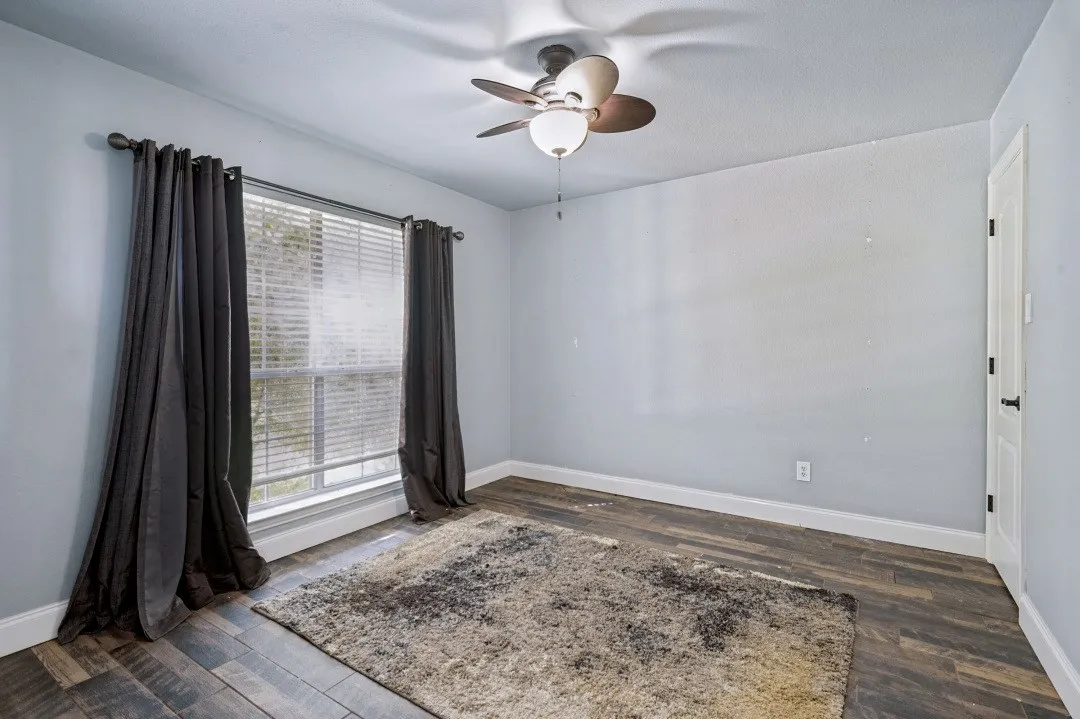 Single Family Residence For Sale in Denton County , 5904 Stewart Circle, The Colony, Texas 75056, 4 Bedroom, 4 Bathroom, 2 Garage spaces, 2,659 Sqft, built in 1996, mls#21360265, Real Estate Agent in The Colony, Homes For Sale in Denton county, Homes For Sale in The Colony, Realtor in The Colony Texas, Real Estate Brokerage Independent Realty Texas, Luminita Cordes Realtor