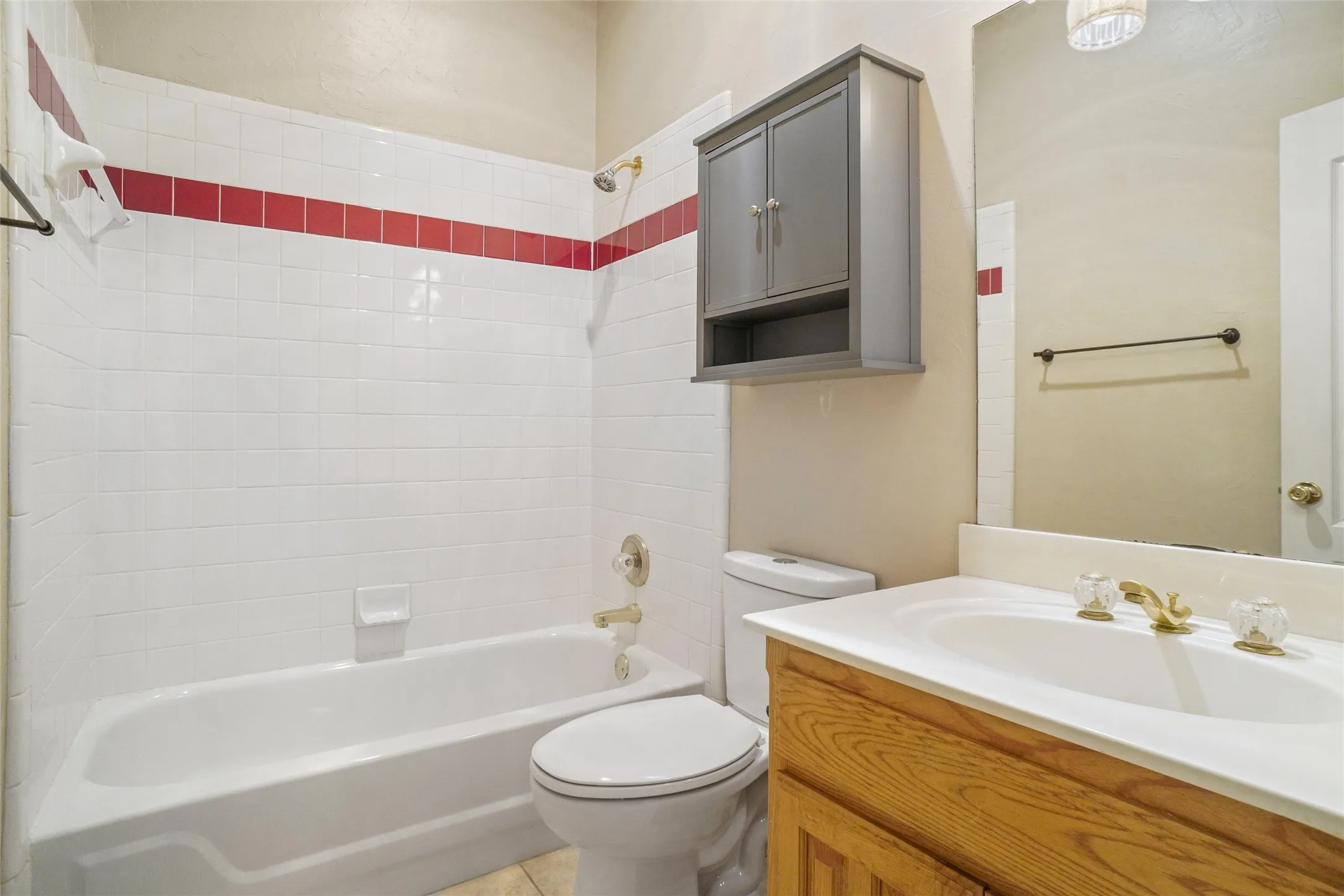 Single Family Residence For Rent in Tarrant County , 1025 Westgrove Drive, Saginaw, Texas 76179, 3 Bedroom, 2 Bathroom, 2 Garage spaces, 1,619 Sqft, built in 1994, mls#21361978, Real Estate Agent in Saginaw, Homes For Rent in Tarrant county, Homes For Rent in Saginaw, Realtor in Saginaw Texas, Real Estate Brokerage Independent Realty Texas, Luminita Cordes Realtor