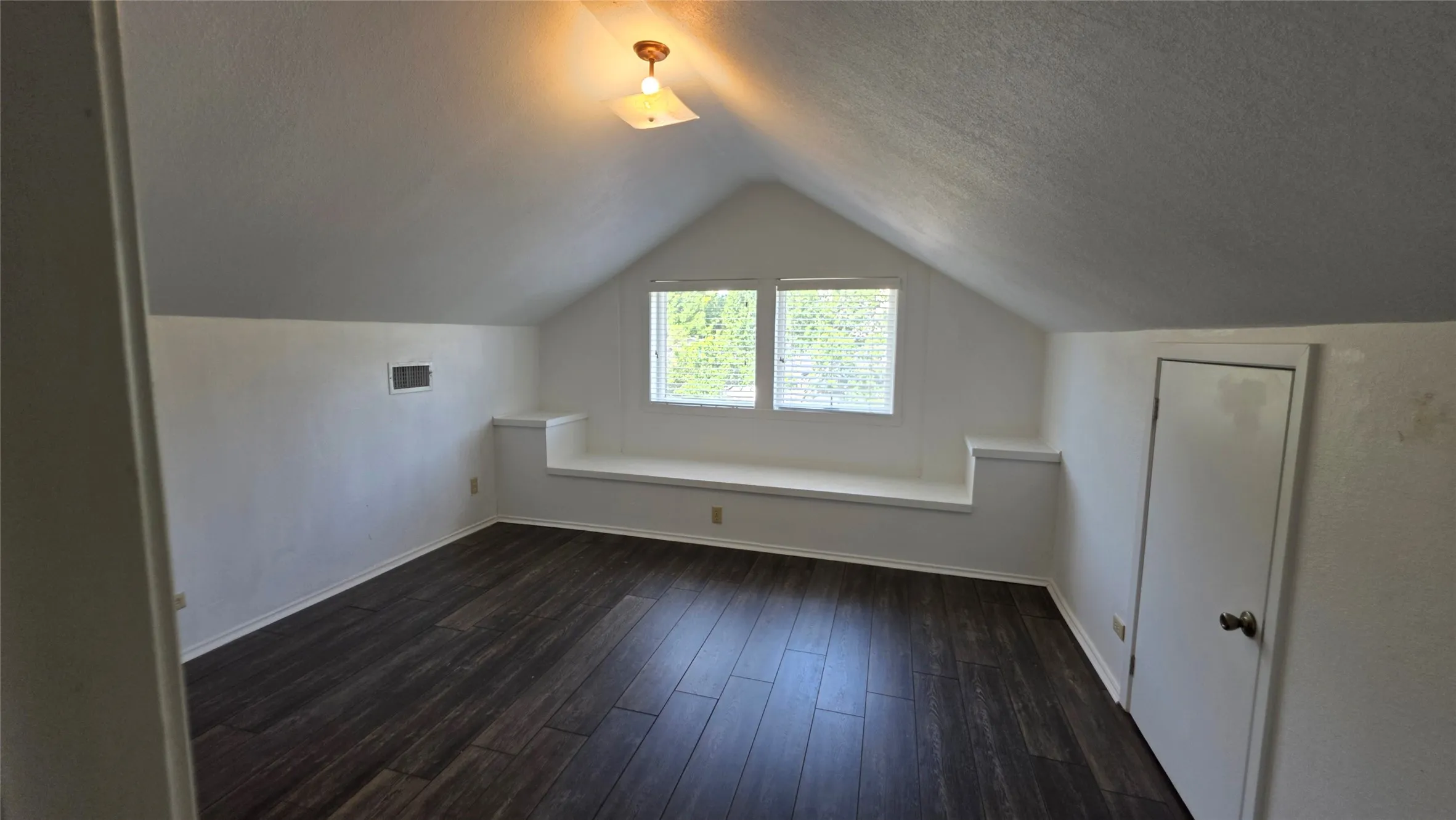 Upstairs, Bedroom 3