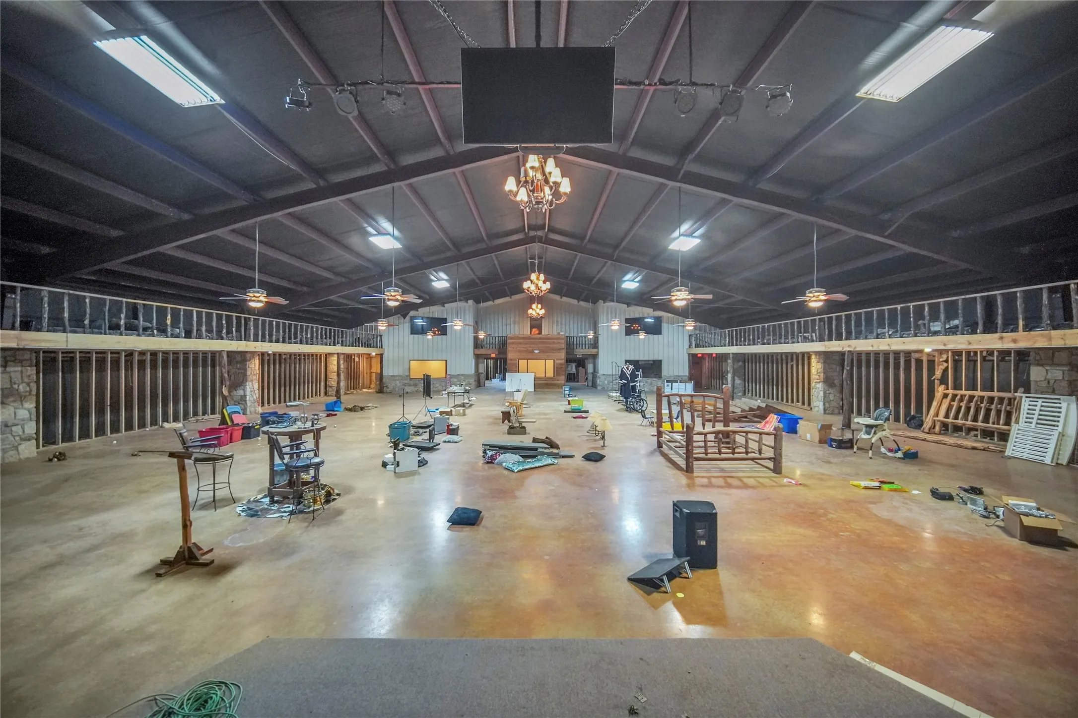 Business For Sale in Jack County , 153 O'Neal Lane, Jacksboro, Texas 76458, 0, 0, Garage spaces, 0 Sqft, built in 2008, Price $725,000, mls#21361994, Real Estate Agent in Jacksboro, Homes For Sale in Jack county, Homes For Sale in Jacksboro, Realtor in Jacksboro Texas, Real Estate Brokerage Independent Realty Texas, Luminita Cordes Realtor