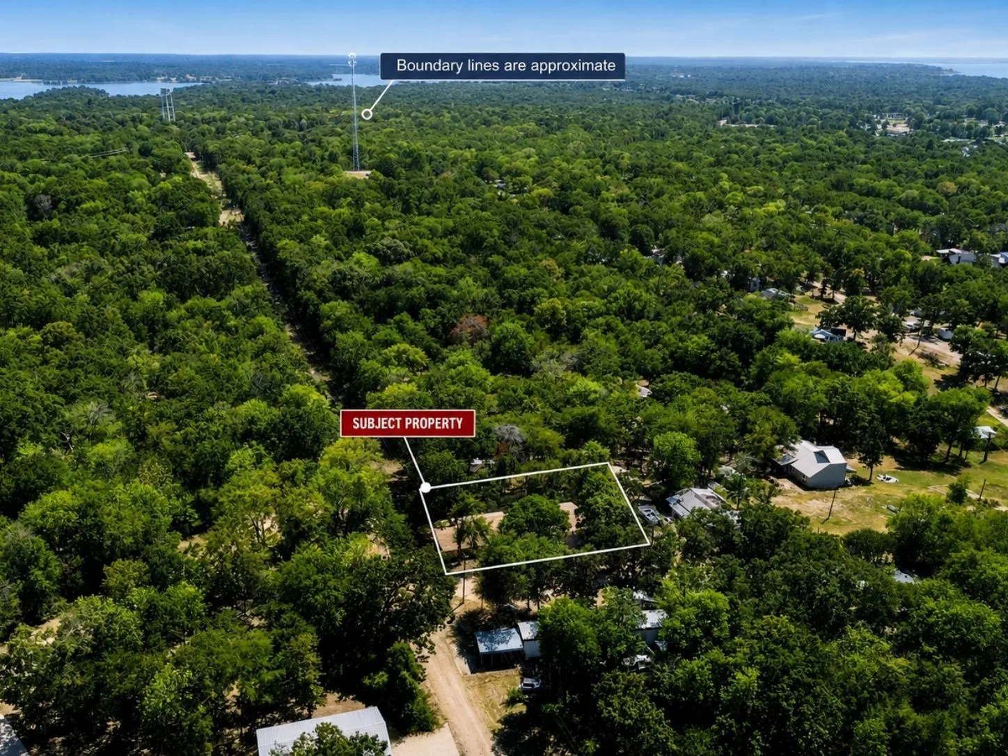 Single Family Residence For Sale in Henderson County , 14415 Melrick Boulevard, Malakoff, Texas 75148, 4 Bedroom, 2 Bathroom, 4 Garage spaces, 2,900 Sqft, built in 1979, mls#21361883, Real Estate Agent in Malakoff, Homes For Sale in Henderson county, Homes For Sale in Malakoff, Realtor in Malakoff Texas, Real Estate Brokerage Independent Realty Texas, Luminita Cordes Realtor