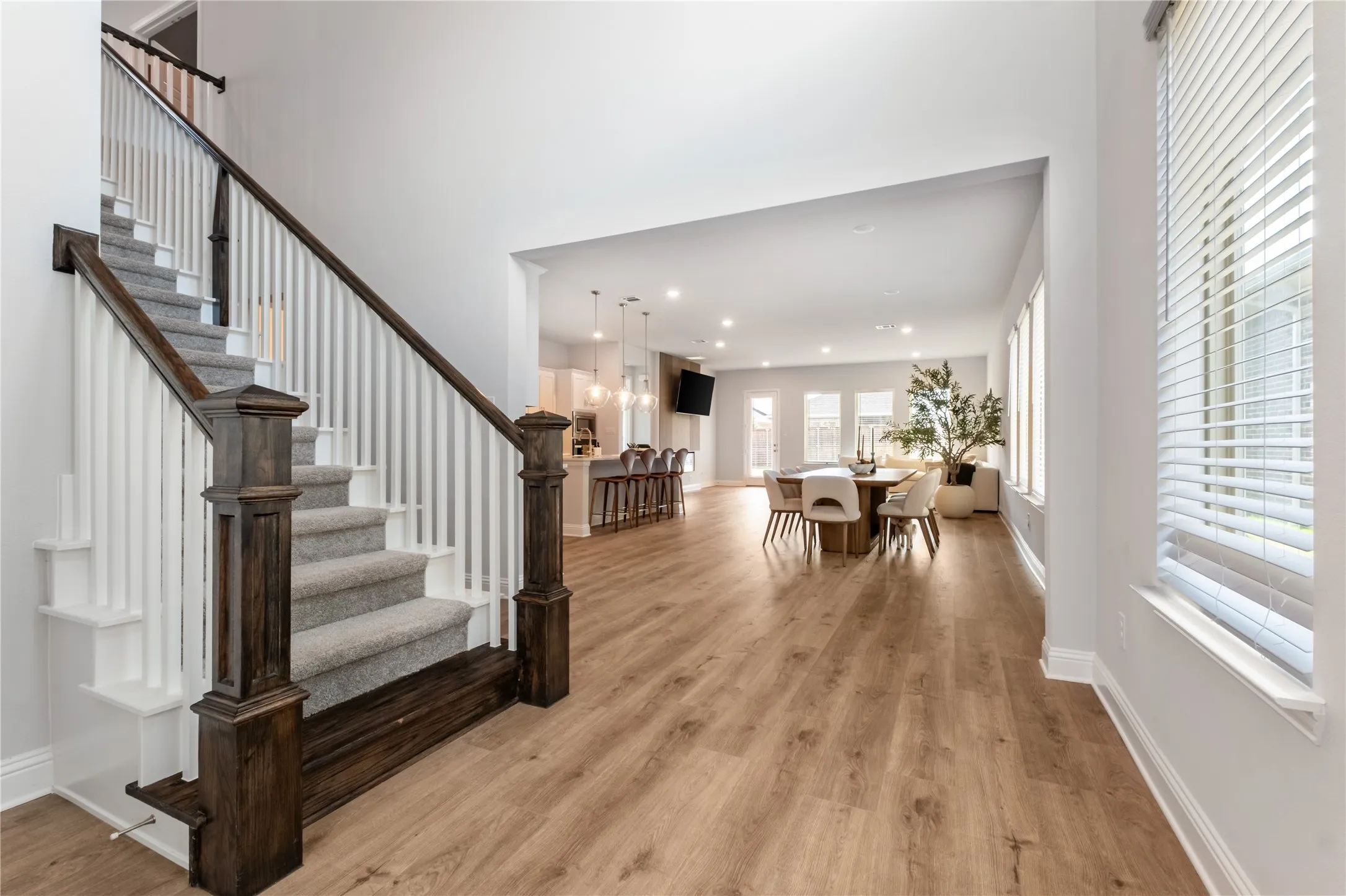 Single Family Residence For Rent in Dallas County , 2207 Santa Monica Drive, Rowlett, Texas 75088, 4 Bedroom, 4 Bathroom, 2 Garage spaces, 3,154 Sqft, built in 2023, mls#21361687, Real Estate Agent in Rowlett, Homes For Rent in Dallas county, Homes For Rent in Rowlett, Realtor in Rowlett Texas, Real Estate Brokerage Independent Realty Texas, Luminita Cordes Realtor