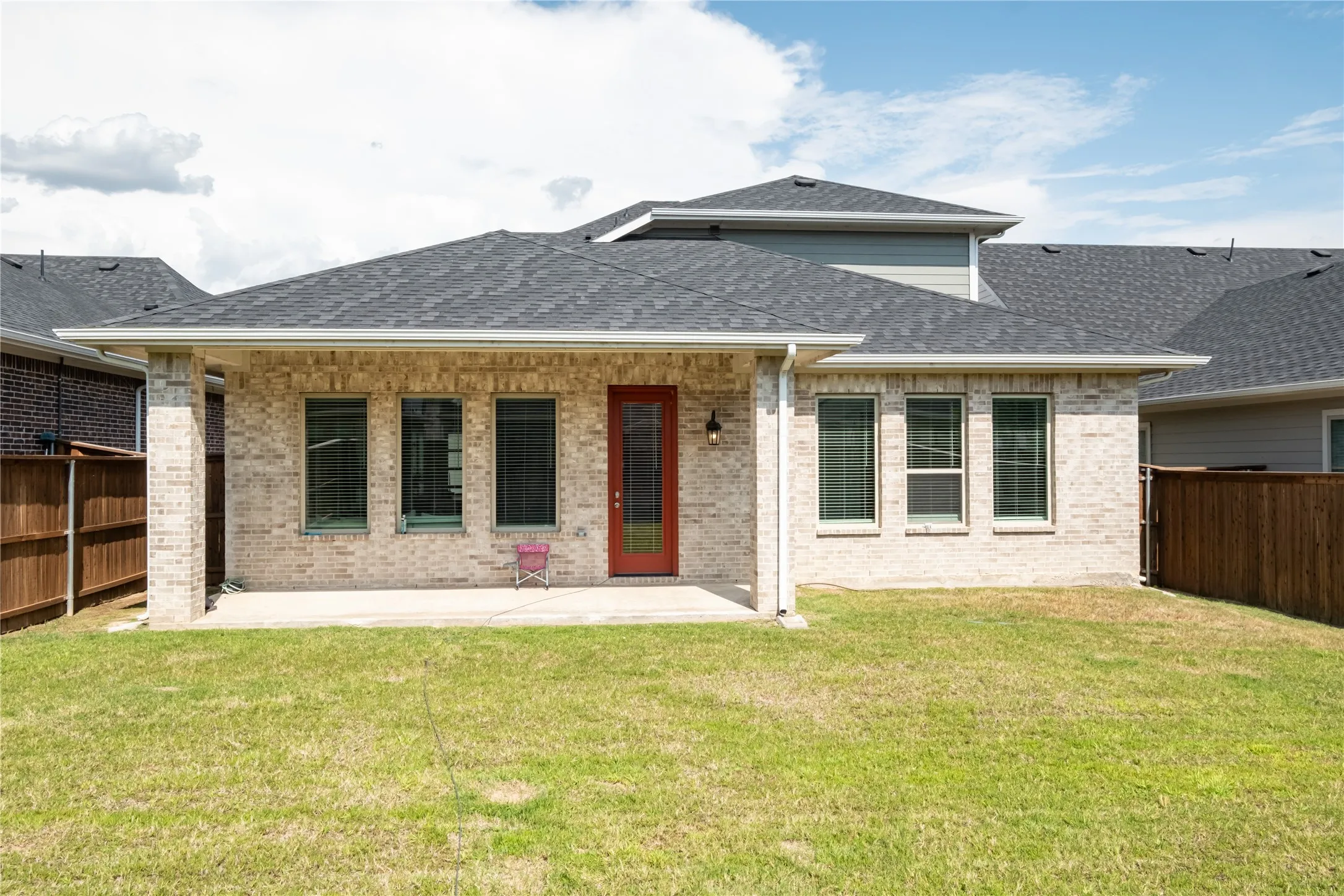 Single Family Residence For Rent in Dallas County , 2207 Santa Monica Drive, Rowlett, Texas 75088, 4 Bedroom, 4 Bathroom, 2 Garage spaces, 3,154 Sqft, built in 2023, mls#21361687, Real Estate Agent in Rowlett, Homes For Rent in Dallas county, Homes For Rent in Rowlett, Realtor in Rowlett Texas, Real Estate Brokerage Independent Realty Texas, Luminita Cordes Realtor