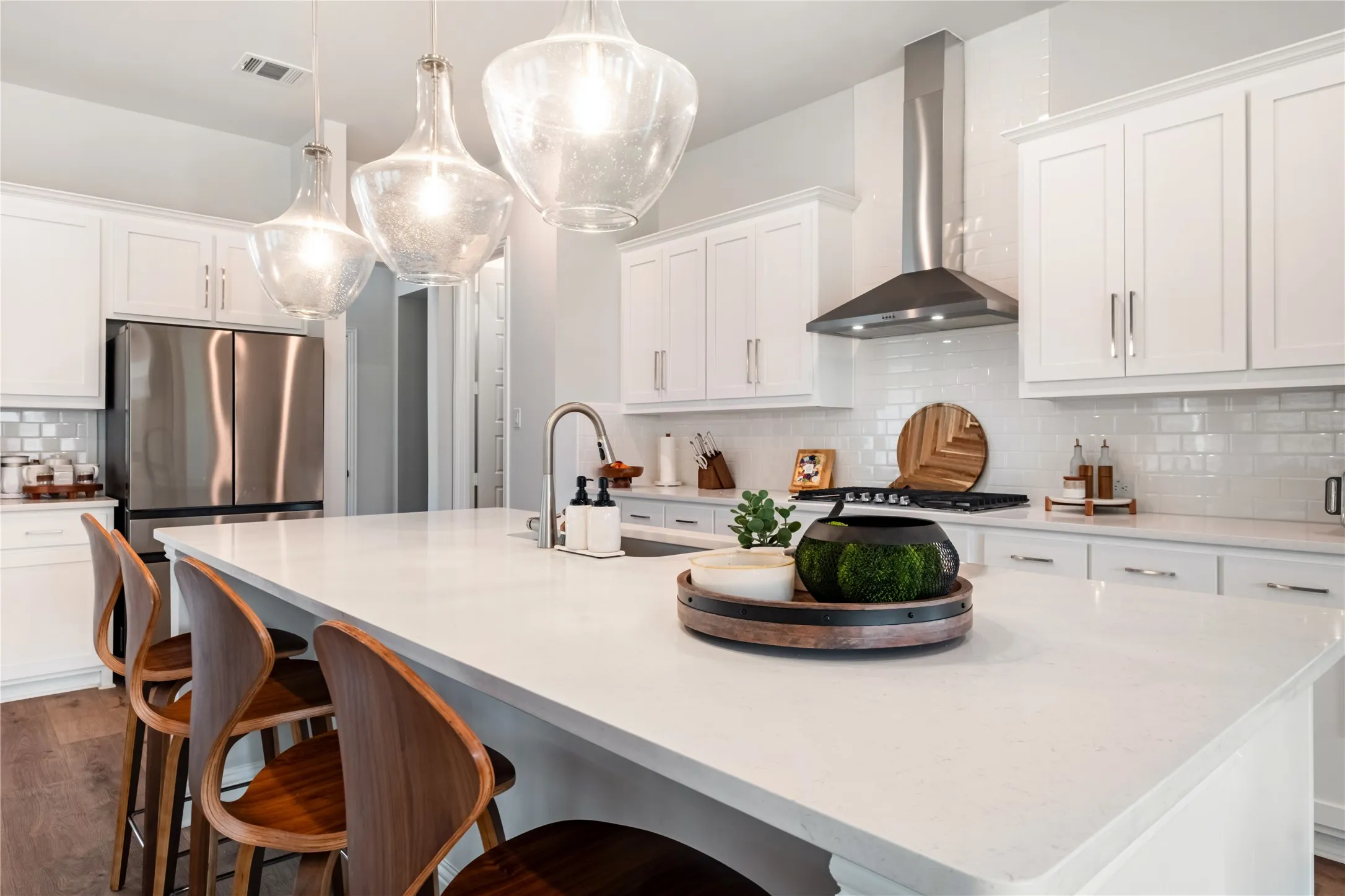 Single Family Residence For Rent in Dallas County , 2207 Santa Monica Drive, Rowlett, Texas 75088, 4 Bedroom, 4 Bathroom, 2 Garage spaces, 3,154 Sqft, built in 2023, mls#21361687, Real Estate Agent in Rowlett, Homes For Rent in Dallas county, Homes For Rent in Rowlett, Realtor in Rowlett Texas, Real Estate Brokerage Independent Realty Texas, Luminita Cordes Realtor