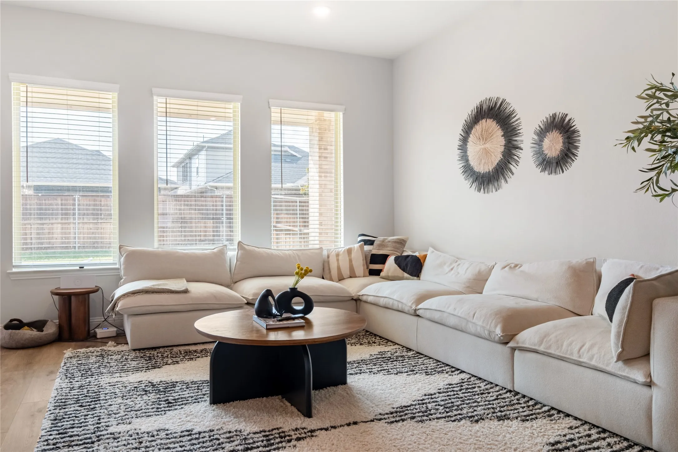 Single Family Residence For Rent in Dallas County , 2207 Santa Monica Drive, Rowlett, Texas 75088, 4 Bedroom, 4 Bathroom, 2 Garage spaces, 3,154 Sqft, built in 2023, mls#21361687, Real Estate Agent in Rowlett, Homes For Rent in Dallas county, Homes For Rent in Rowlett, Realtor in Rowlett Texas, Real Estate Brokerage Independent Realty Texas, Luminita Cordes Realtor