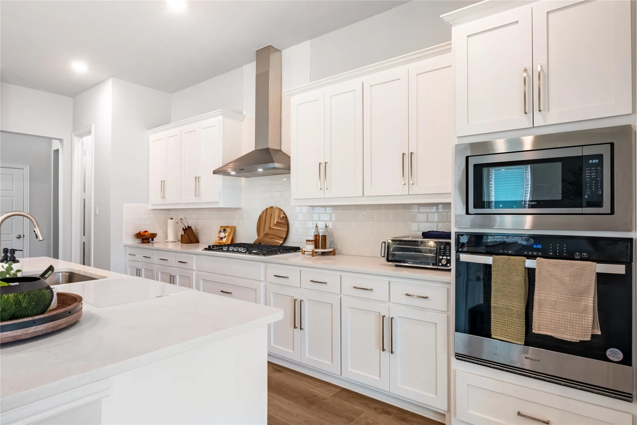 Single Family Residence For Rent in Dallas County , 2207 Santa Monica Drive, Rowlett, Texas 75088, 4 Bedroom, 4 Bathroom, 2 Garage spaces, 3,154 Sqft, built in 2023, mls#21361687, Real Estate Agent in Rowlett, Homes For Rent in Dallas county, Homes For Rent in Rowlett, Realtor in Rowlett Texas, Real Estate Brokerage Independent Realty Texas, Luminita Cordes Realtor