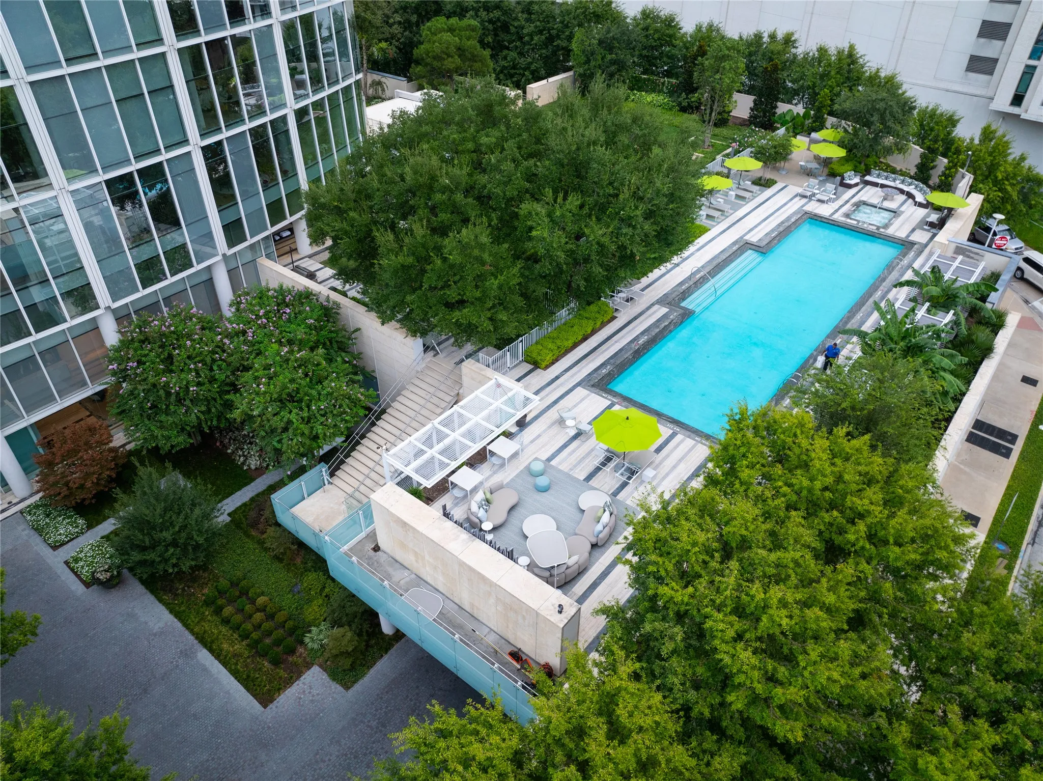 Condominium For Sale in Dallas County , 1918 Olive Street 401, Dallas, Texas 75201, 2 Bedroom, 3 Bathroom, 3 Garage spaces, 4,252 Sqft, built in 2012, mls#21349781, Real Estate Agent in Dallas, Homes For Sale in Dallas county, Homes For Sale in Dallas, Realtor in Dallas Texas, Real Estate Brokerage Independent Realty Texas, Luminita Cordes Realtor