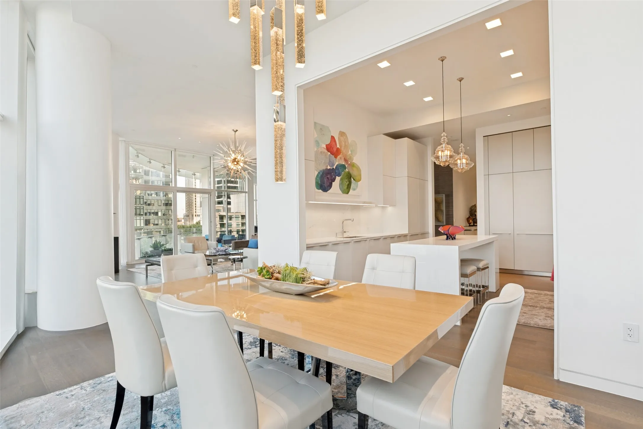 Condominium For Sale in Dallas County , 1918 Olive Street 401, Dallas, Texas 75201, 2 Bedroom, 3 Bathroom, 3 Garage spaces, 4,252 Sqft, built in 2012, mls#21349781, Real Estate Agent in Dallas, Homes For Sale in Dallas county, Homes For Sale in Dallas, Realtor in Dallas Texas, Real Estate Brokerage Independent Realty Texas, Luminita Cordes Realtor