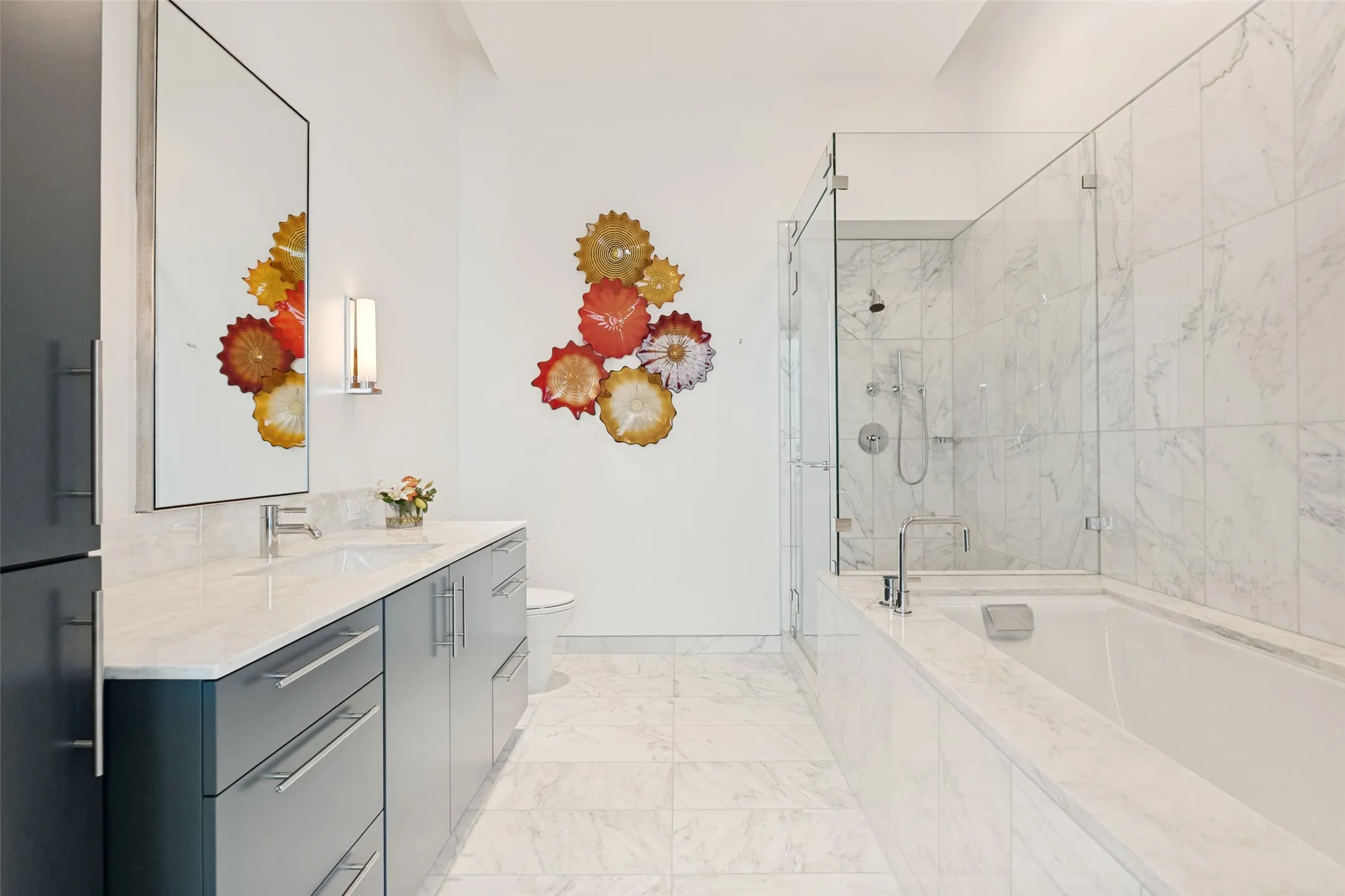 Condominium For Sale in Dallas County , 1918 Olive Street 401, Dallas, Texas 75201, 2 Bedroom, 3 Bathroom, 3 Garage spaces, 4,252 Sqft, built in 2012, mls#21349781, Real Estate Agent in Dallas, Homes For Sale in Dallas county, Homes For Sale in Dallas, Realtor in Dallas Texas, Real Estate Brokerage Independent Realty Texas, Luminita Cordes Realtor