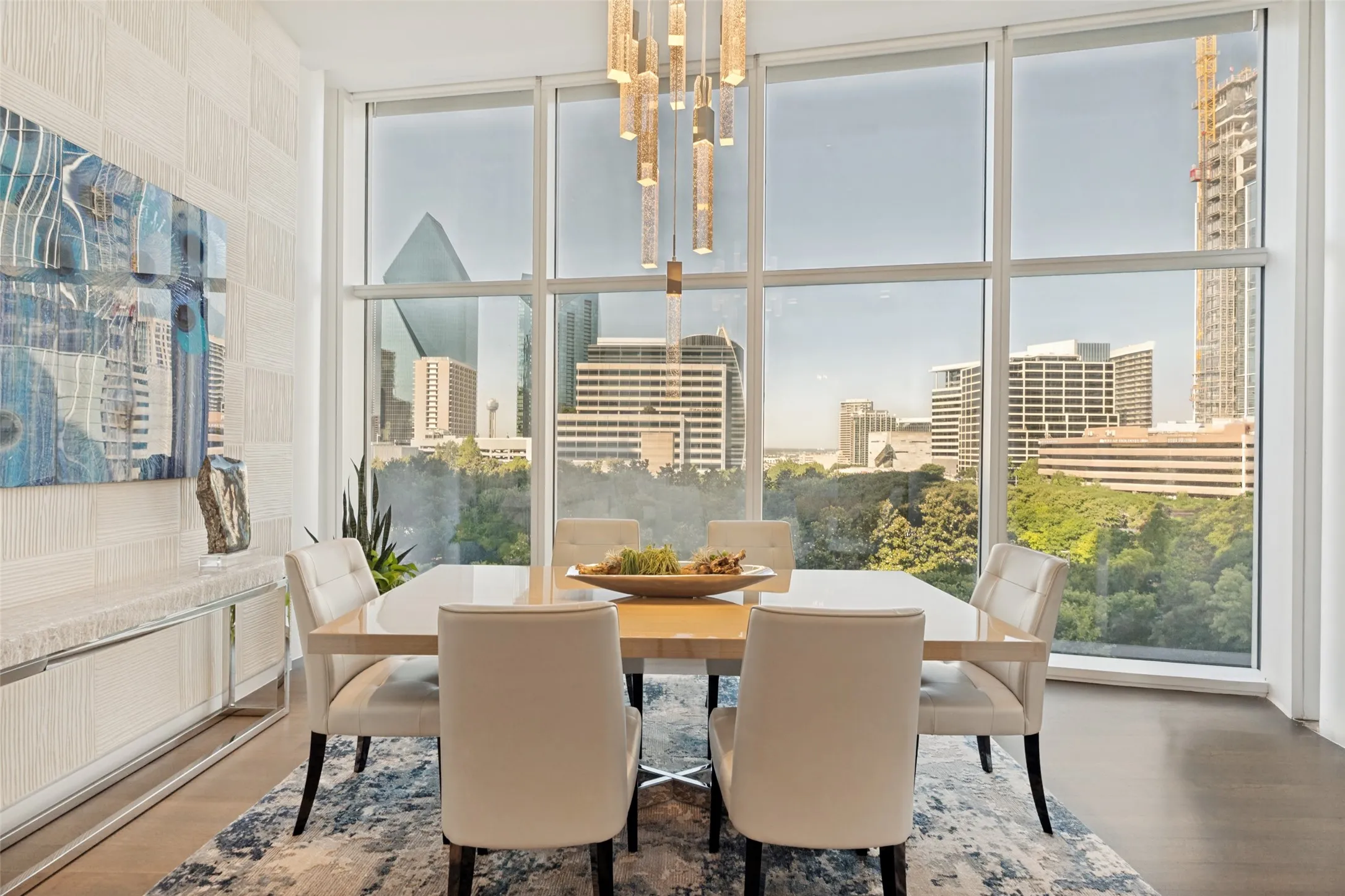 Condominium For Sale in Dallas County , 1918 Olive Street 401, Dallas, Texas 75201, 2 Bedroom, 3 Bathroom, 3 Garage spaces, 4,252 Sqft, built in 2012, mls#21349781, Real Estate Agent in Dallas, Homes For Sale in Dallas county, Homes For Sale in Dallas, Realtor in Dallas Texas, Real Estate Brokerage Independent Realty Texas, Luminita Cordes Realtor