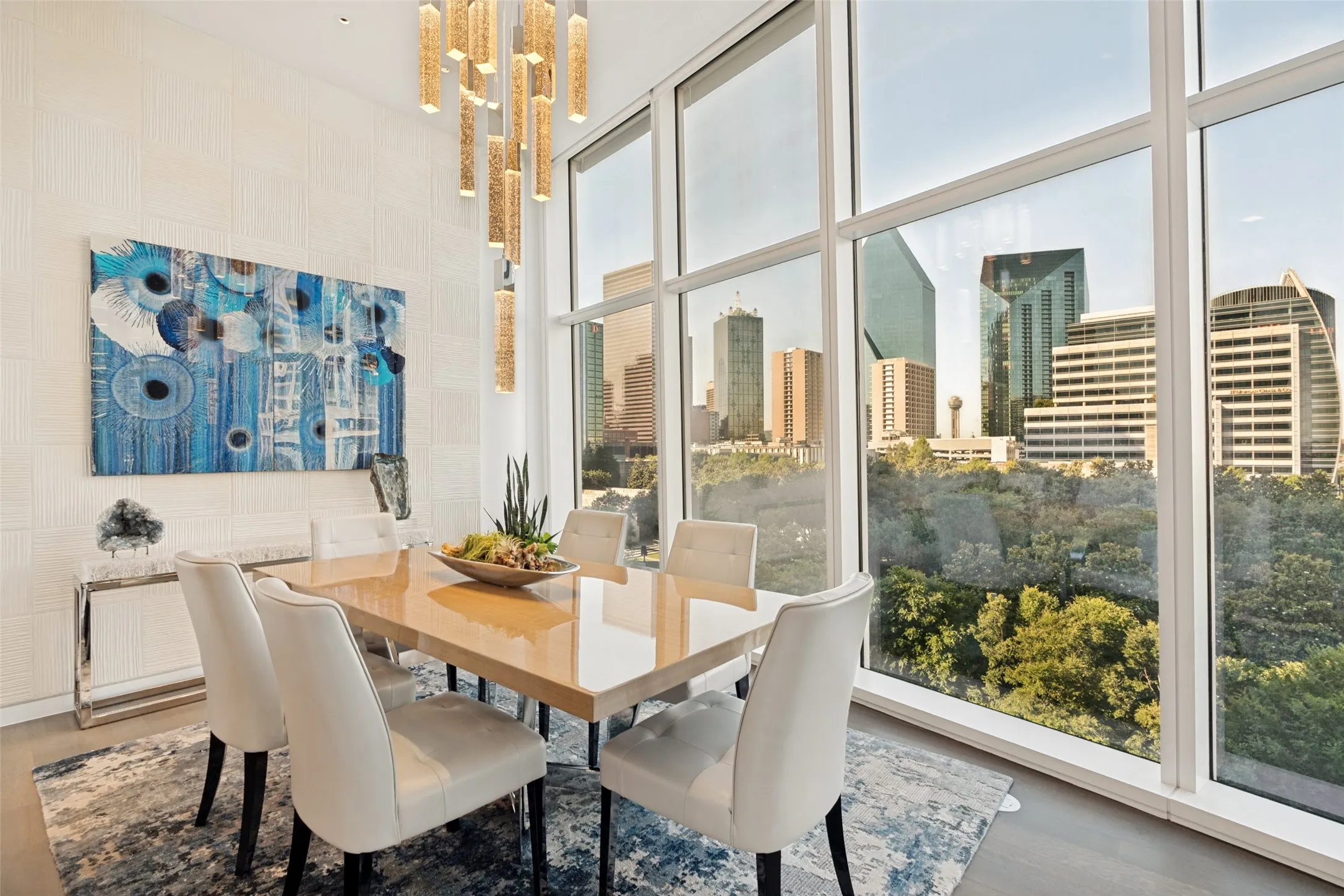 Condominium For Sale in Dallas County , 1918 Olive Street 401, Dallas, Texas 75201, 2 Bedroom, 3 Bathroom, 3 Garage spaces, 4,252 Sqft, built in 2012, mls#21349781, Real Estate Agent in Dallas, Homes For Sale in Dallas county, Homes For Sale in Dallas, Realtor in Dallas Texas, Real Estate Brokerage Independent Realty Texas, Luminita Cordes Realtor