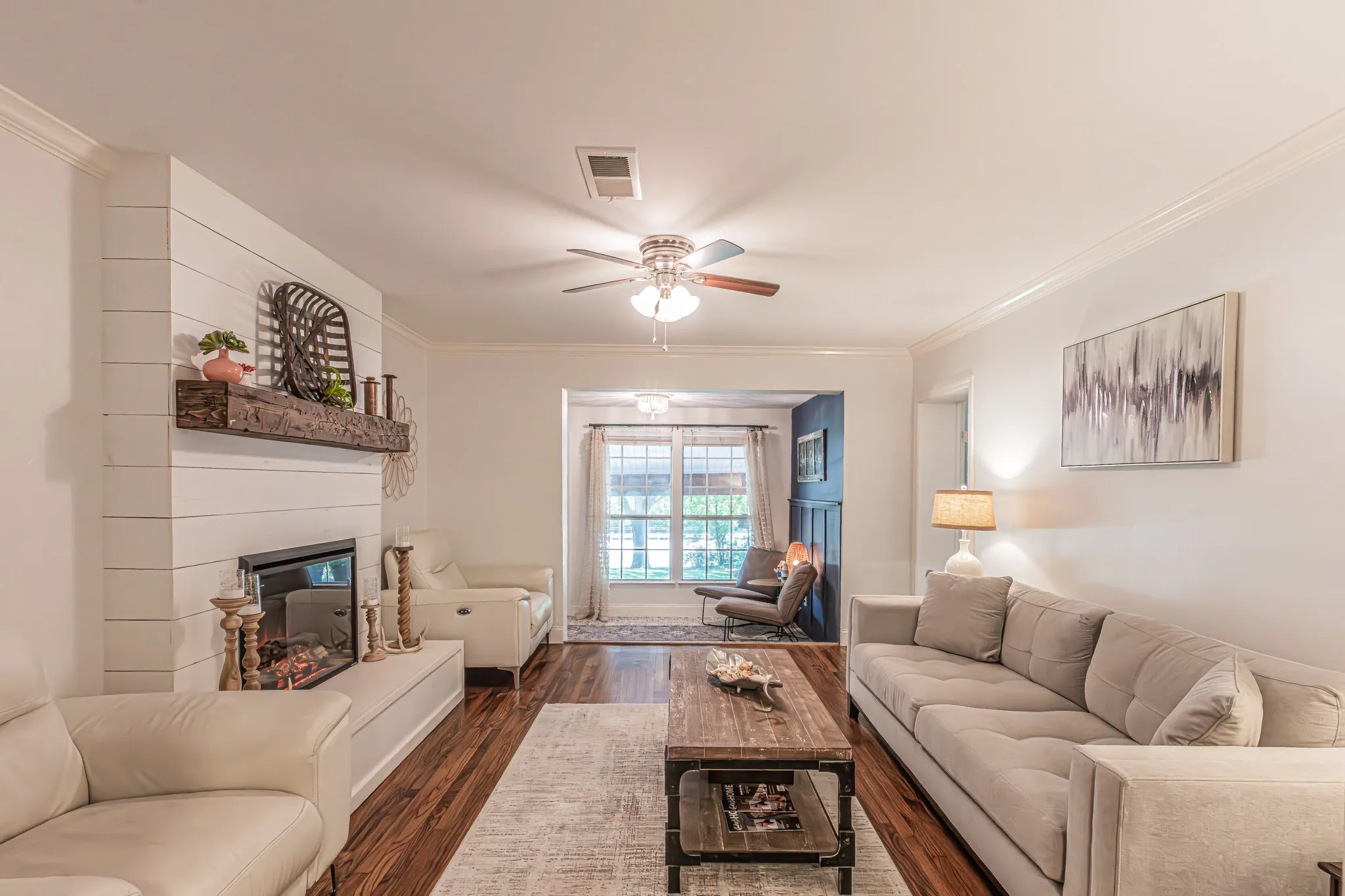 Single Family Residence For Sale in Denton County , 708 Lakeshore Drive, Little Elm, Texas 75068, 3 Bedroom, 2 Bathroom, Garage spaces, 1,750 Sqft, built in 1954, mls#21360811, Real Estate Agent in Little Elm, Homes For Sale in Denton county, Homes For Sale in Little Elm, Realtor in Little Elm Texas, Real Estate Brokerage Independent Realty Texas, Luminita Cordes Realtor