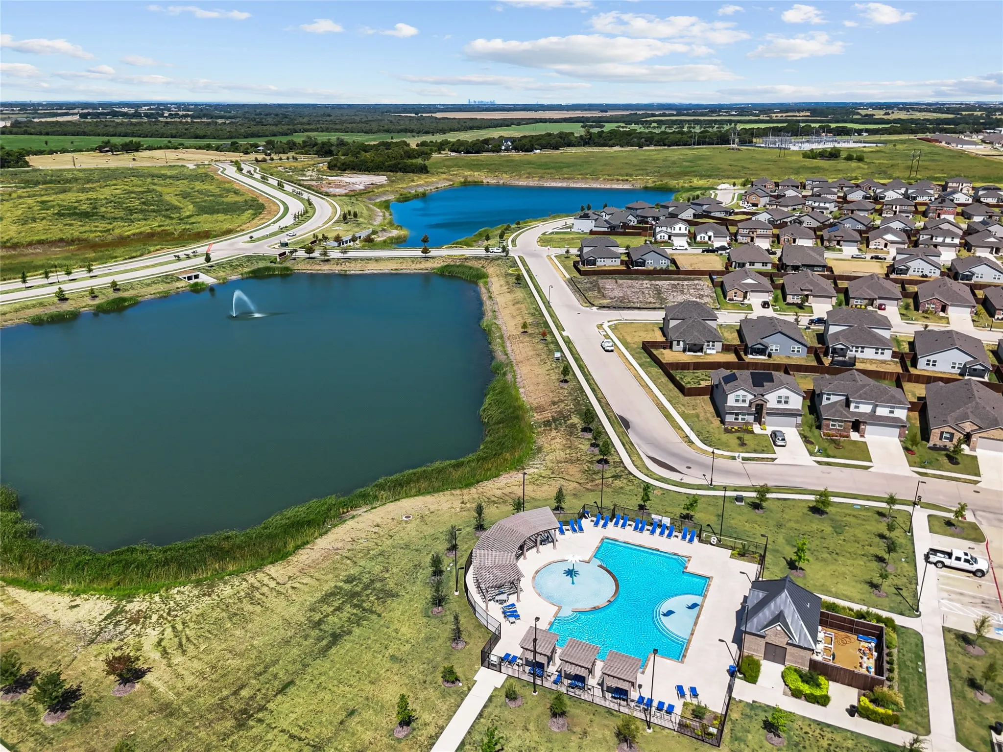 Single Family Residence For Sale in Kaufman County , 1522 Coldwater Way, Crandall, Texas 75114, 4 Bedroom, 4 Bathroom, 2 Garage spaces, 2,264 Sqft, built in 2023, mls#21361882, Real Estate Agent in Crandall, Homes For Sale in Kaufman county, Homes For Sale in Crandall, Realtor in Crandall Texas, Real Estate Brokerage Independent Realty Texas, Luminita Cordes Realtor