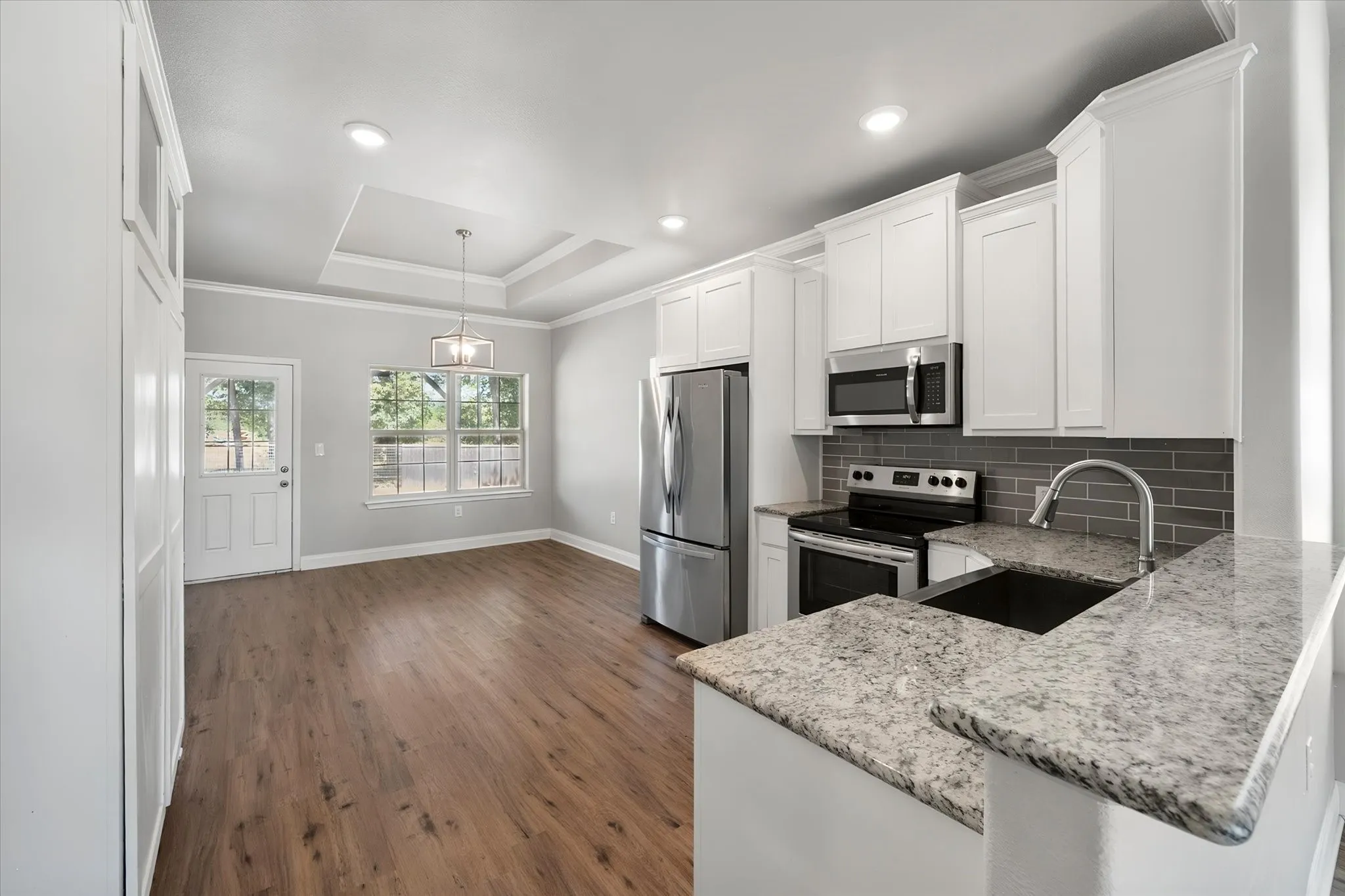 Single Family Residence For Sale in Navarro County , 6013 SE County Road 3050, Corsicana, Texas 75109, 3 Bedroom, 2 Bathroom, Garage spaces, 1,236 Sqft, built in 2020, mls#21361778, Real Estate Agent in Corsicana, Homes For Sale in Navarro county, Homes For Sale in Corsicana, Realtor in Corsicana Texas, Real Estate Brokerage Independent Realty Texas, Luminita Cordes Realtor