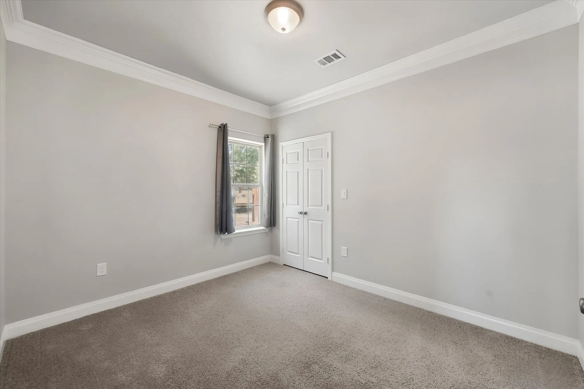 Single Family Residence For Sale in Navarro County , 6013 SE County Road 3050, Corsicana, Texas 75109, 3 Bedroom, 2 Bathroom, Garage spaces, 1,236 Sqft, built in 2020, mls#21361778, Real Estate Agent in Corsicana, Homes For Sale in Navarro county, Homes For Sale in Corsicana, Realtor in Corsicana Texas, Real Estate Brokerage Independent Realty Texas, Luminita Cordes Realtor
